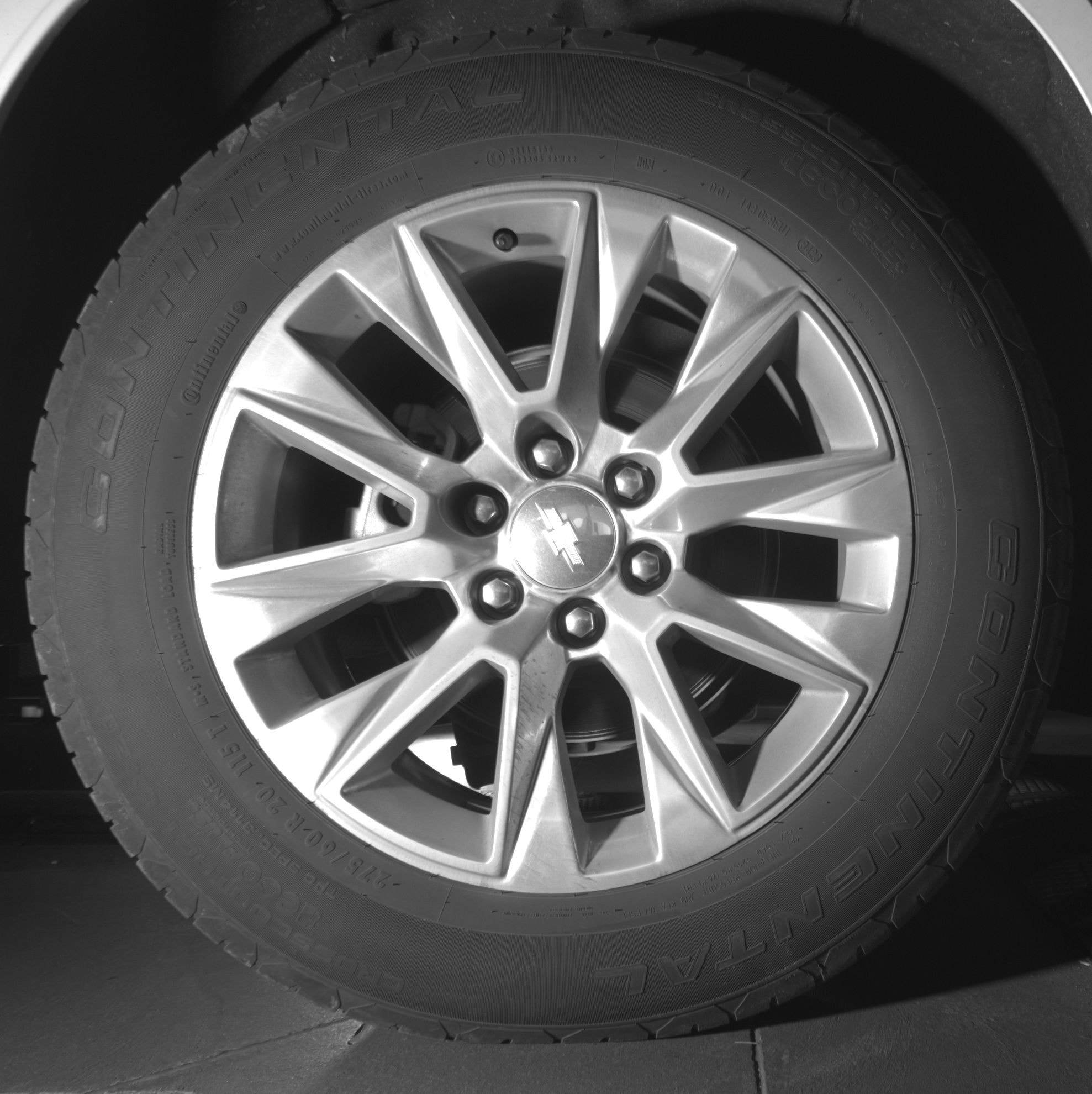 Thumbnail: 2023 Chevrolet Tahoe - 11