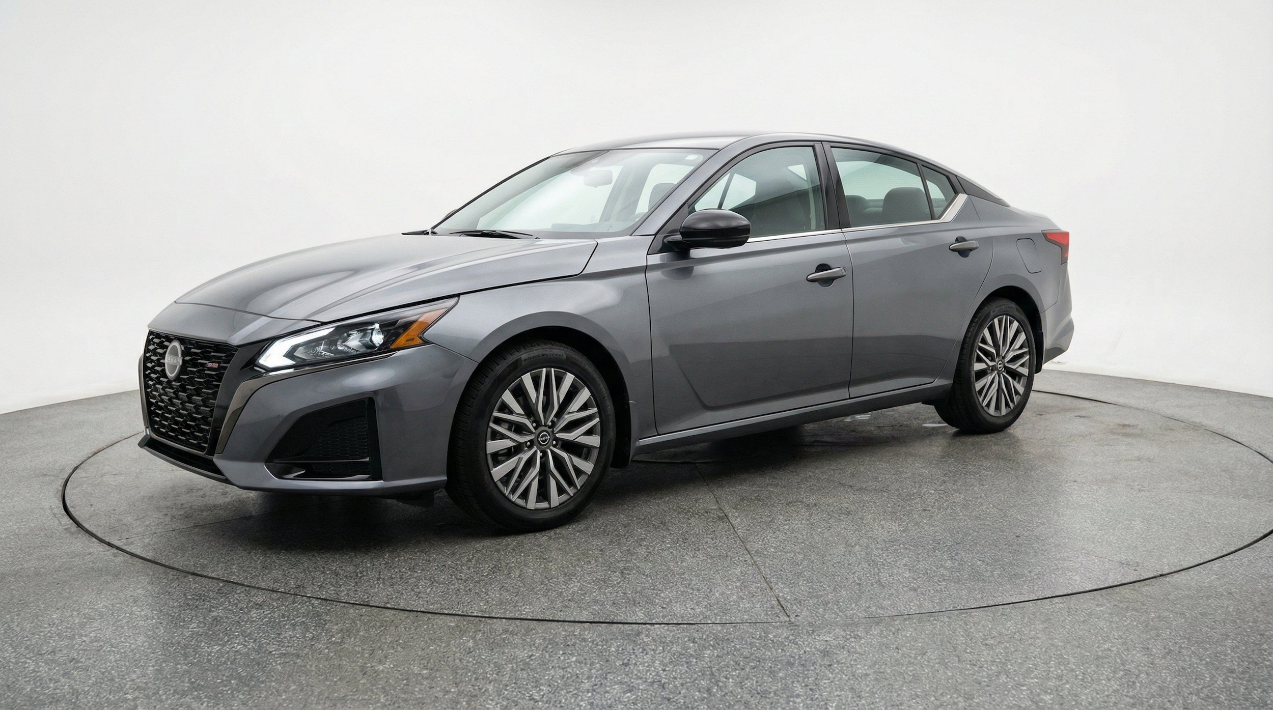 Thumbnail: 2025 Nissan Altima - 3