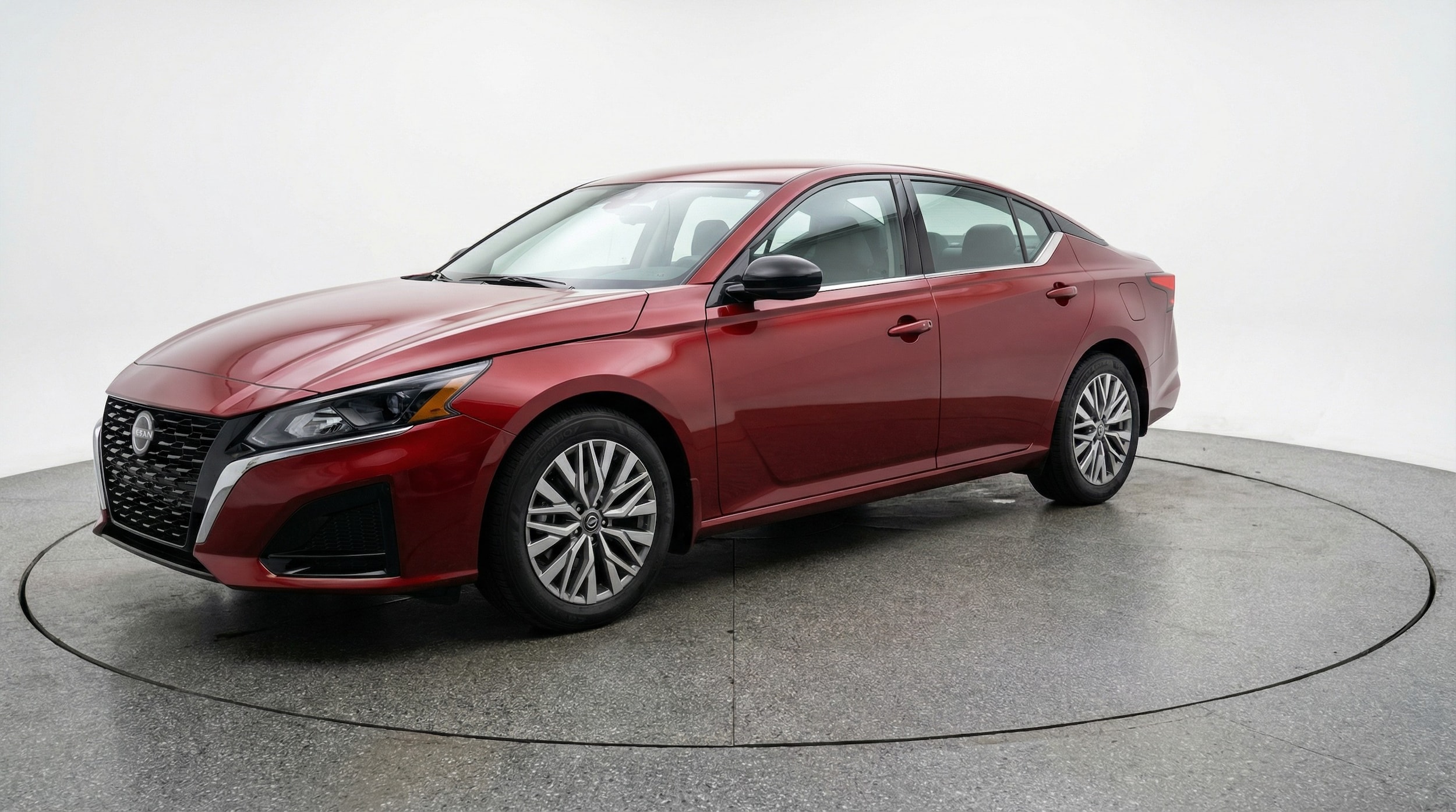 Thumbnail: 2025 Nissan Altima - 3