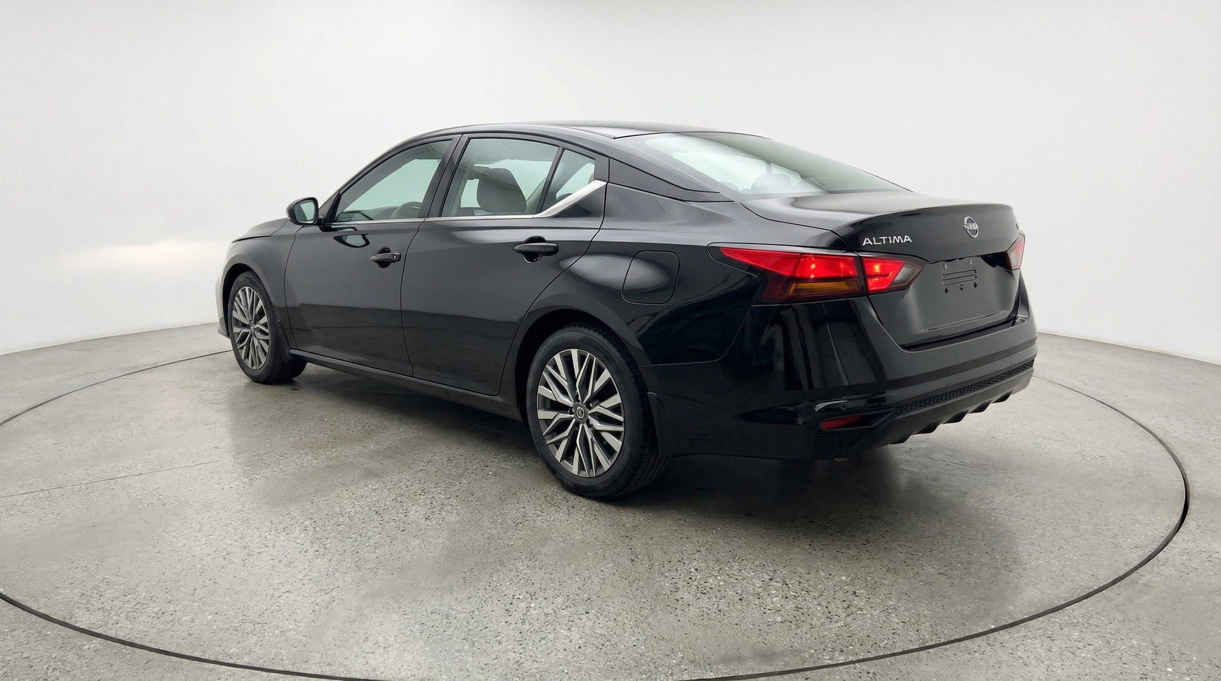 Thumbnail: 2025 Nissan Altima - 6