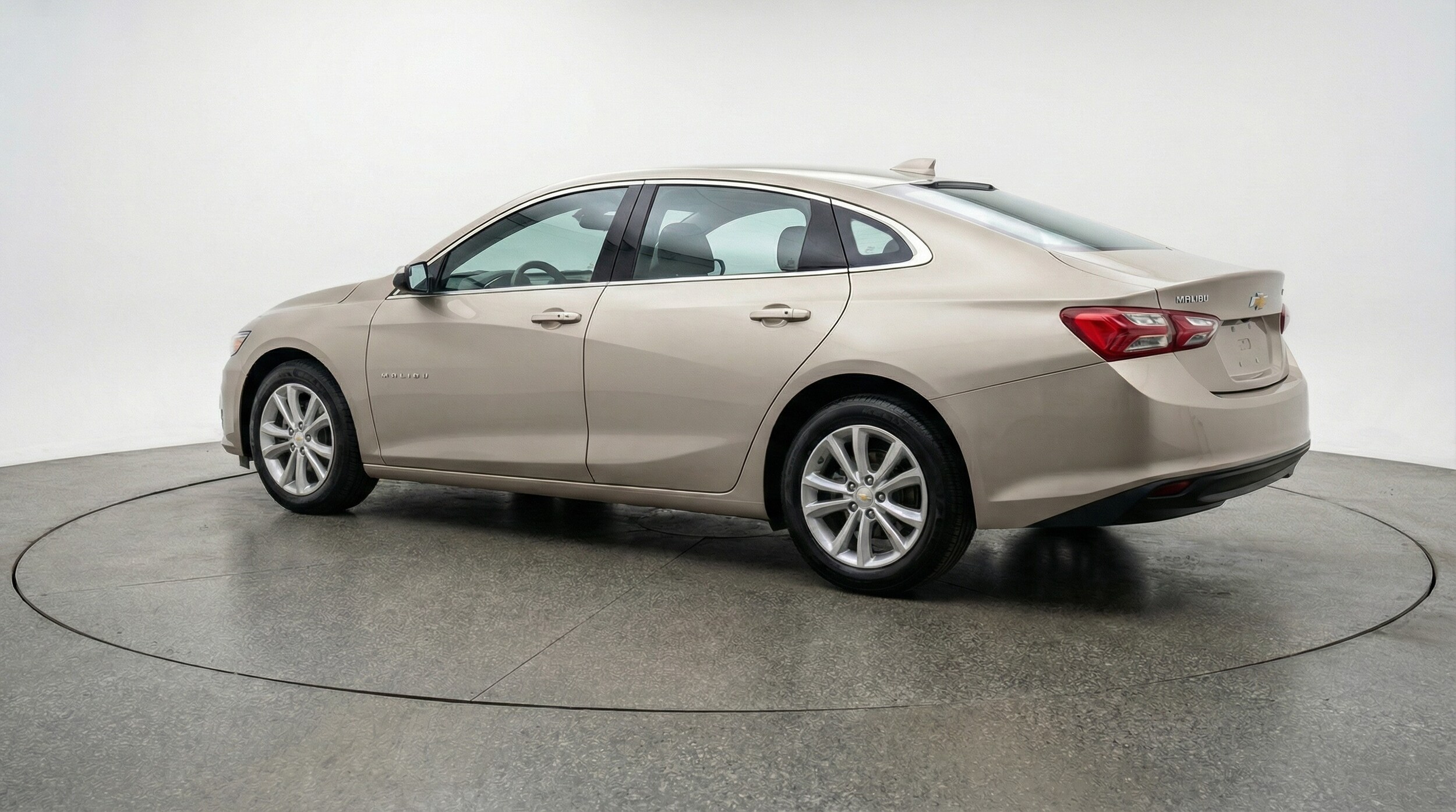Thumbnail: 2024 Chevrolet Malibu - 5