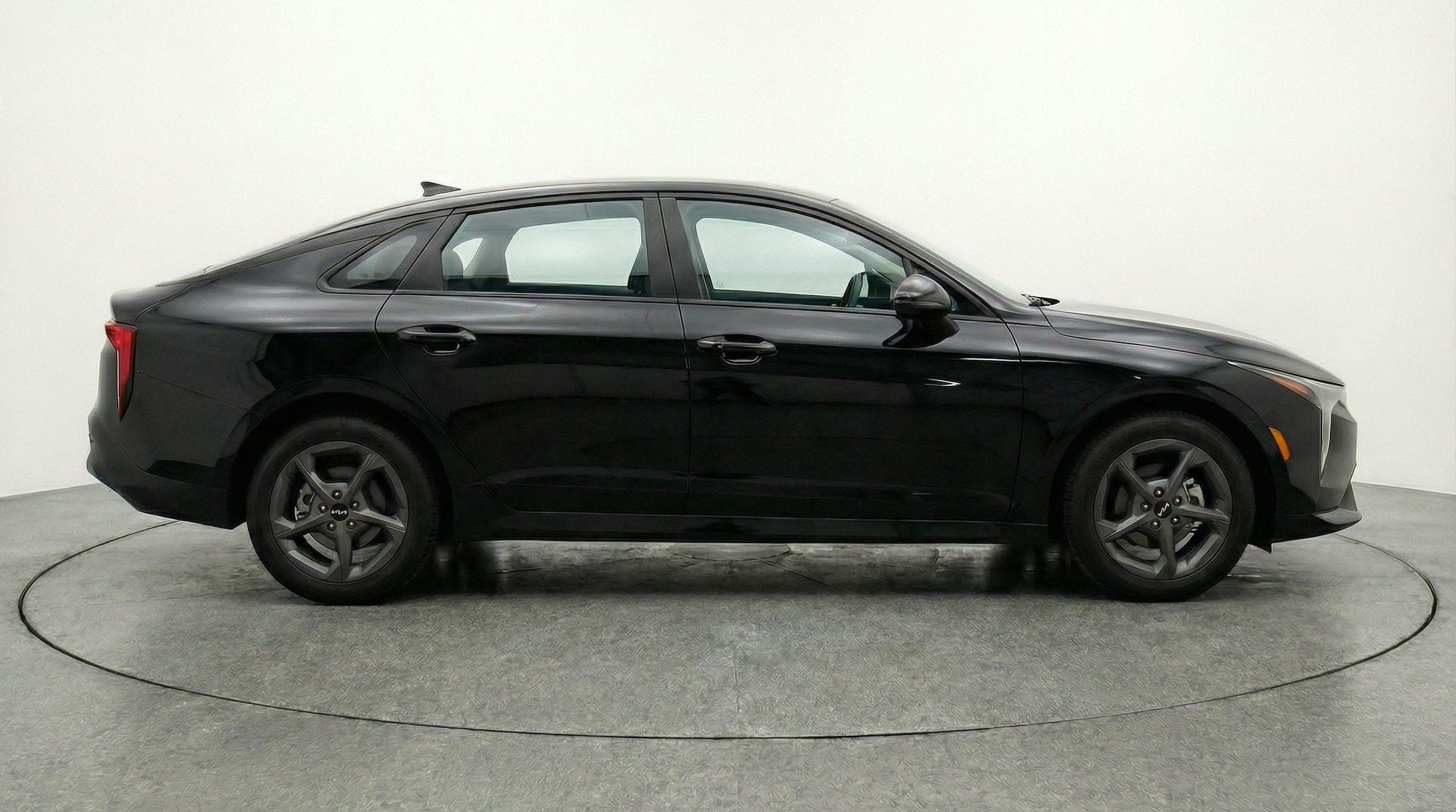 Thumbnail: 2025 Kia K4 - 5