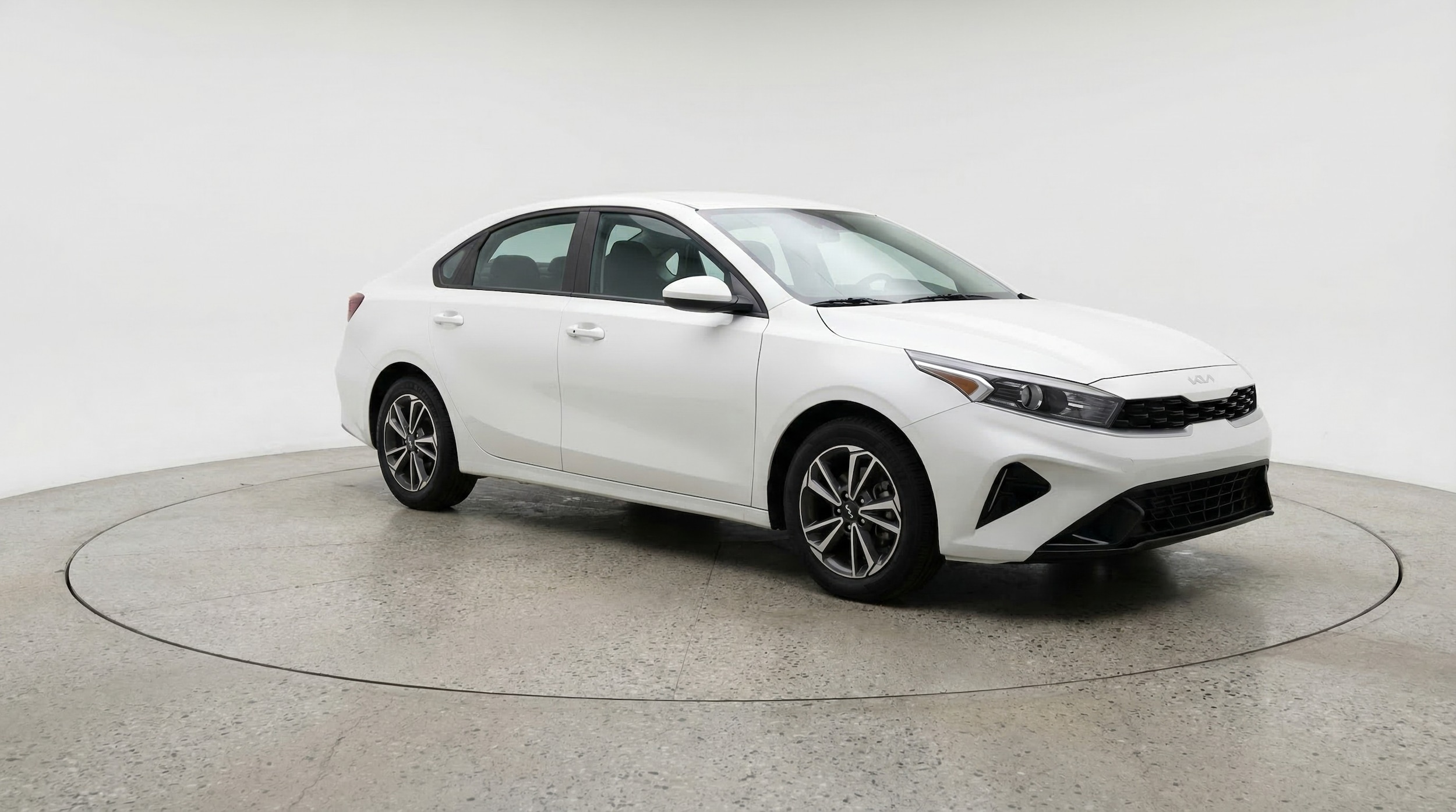 Thumbnail: 2024 Kia Forte - 1