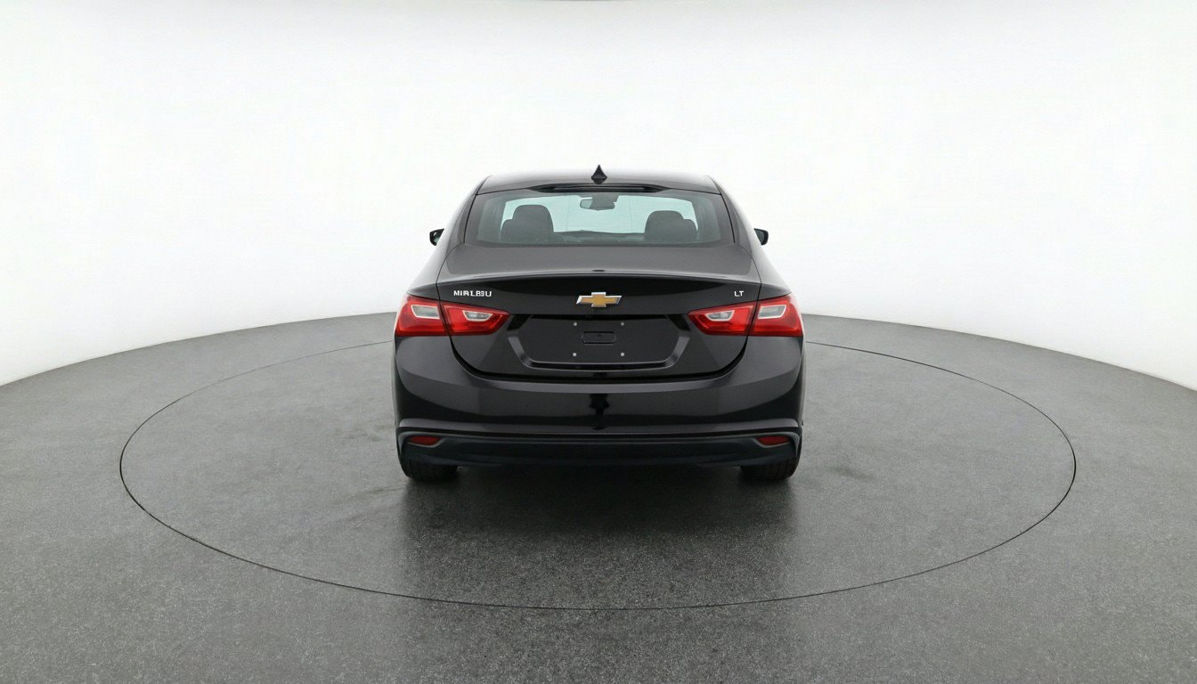 Thumbnail: 2024 Chevrolet Malibu - 7