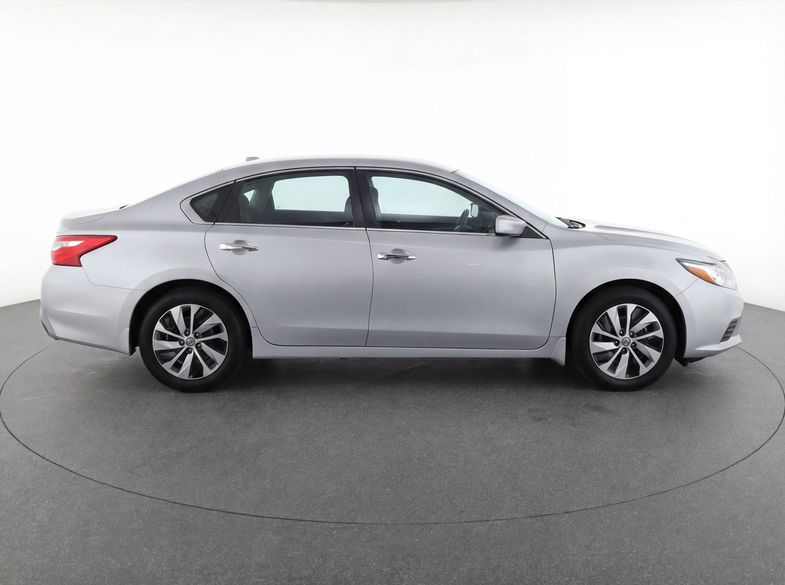 Thumbnail: 2023 Nissan Altima - 11
