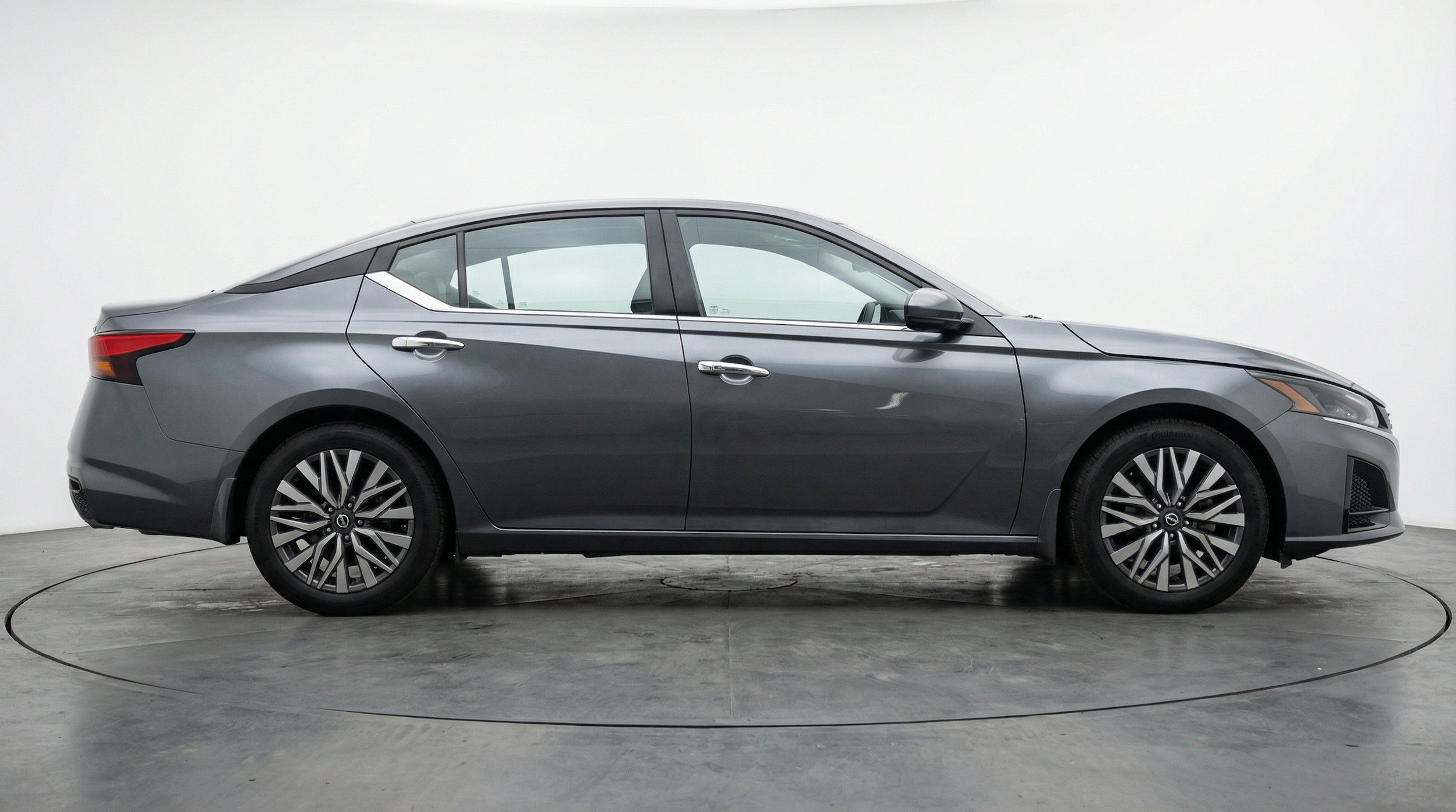 Thumbnail: 2025 Nissan Altima - 10