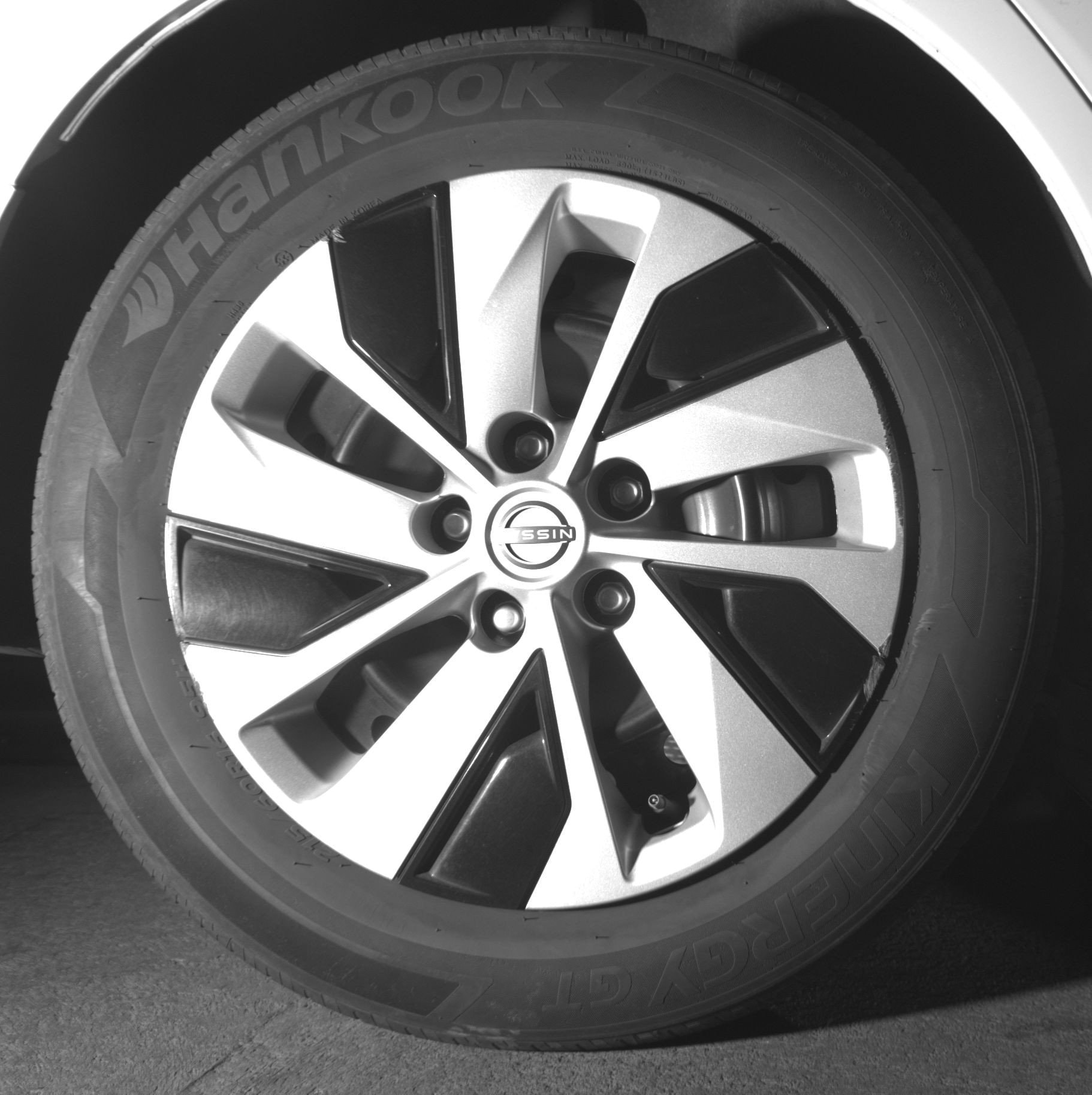 Thumbnail: 2023 Nissan Altima - 15