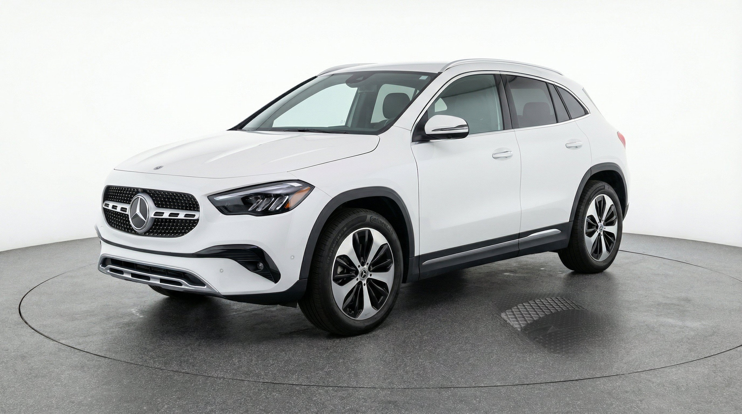 Thumbnail: 2025 Mercedes-Benz GLA - 3