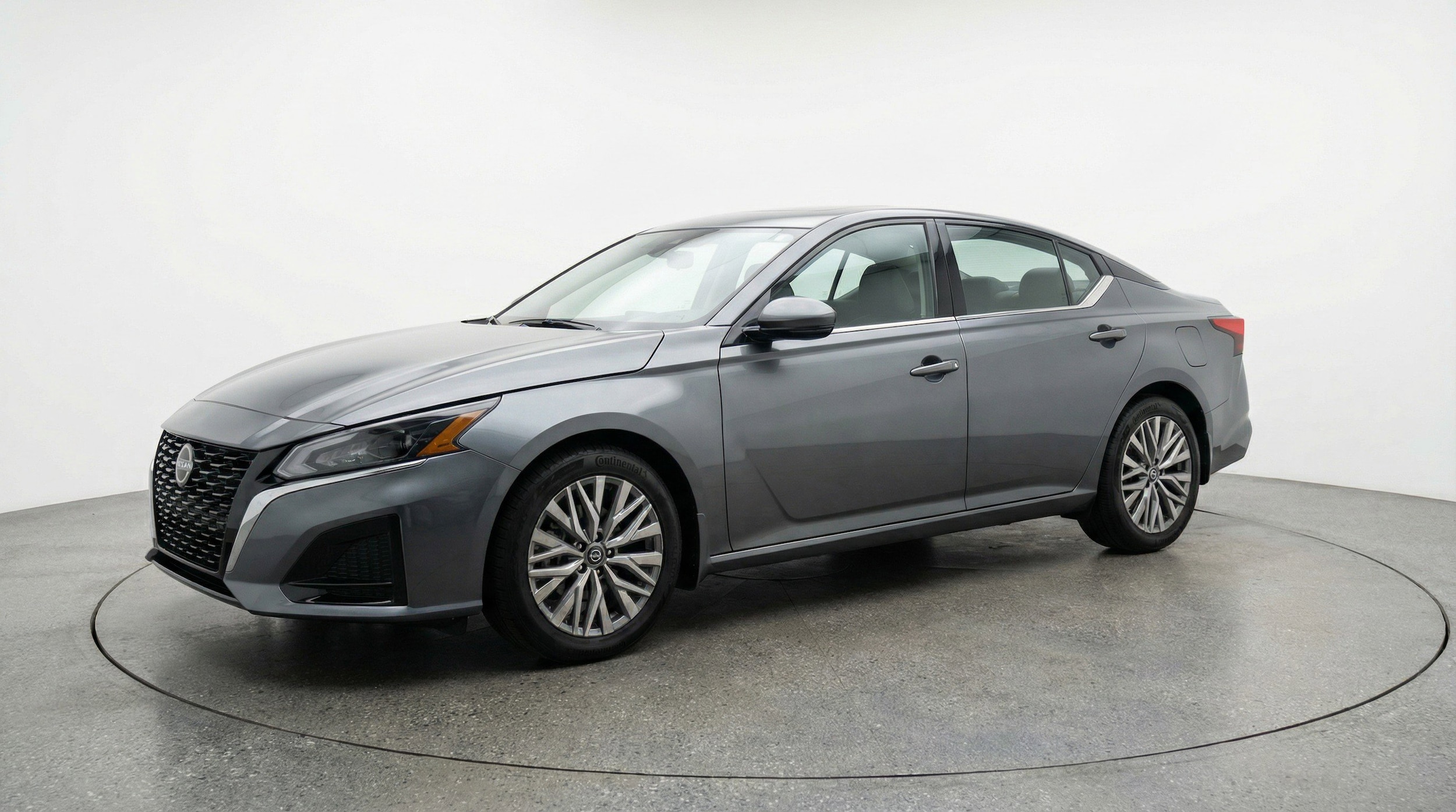 Thumbnail: 2025 Nissan Altima - 3