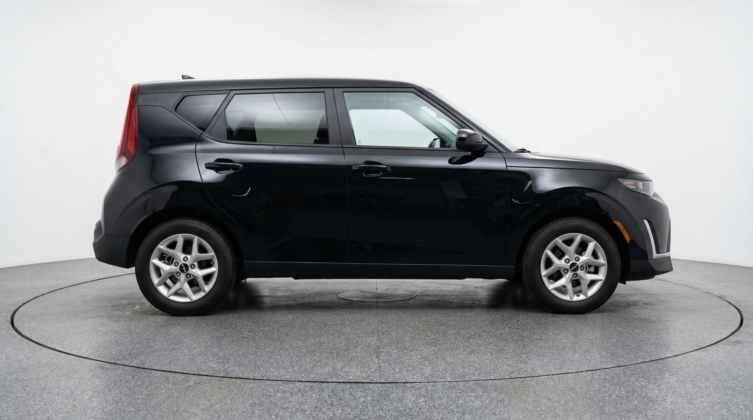 Thumbnail: 2025 Kia Soul - 8