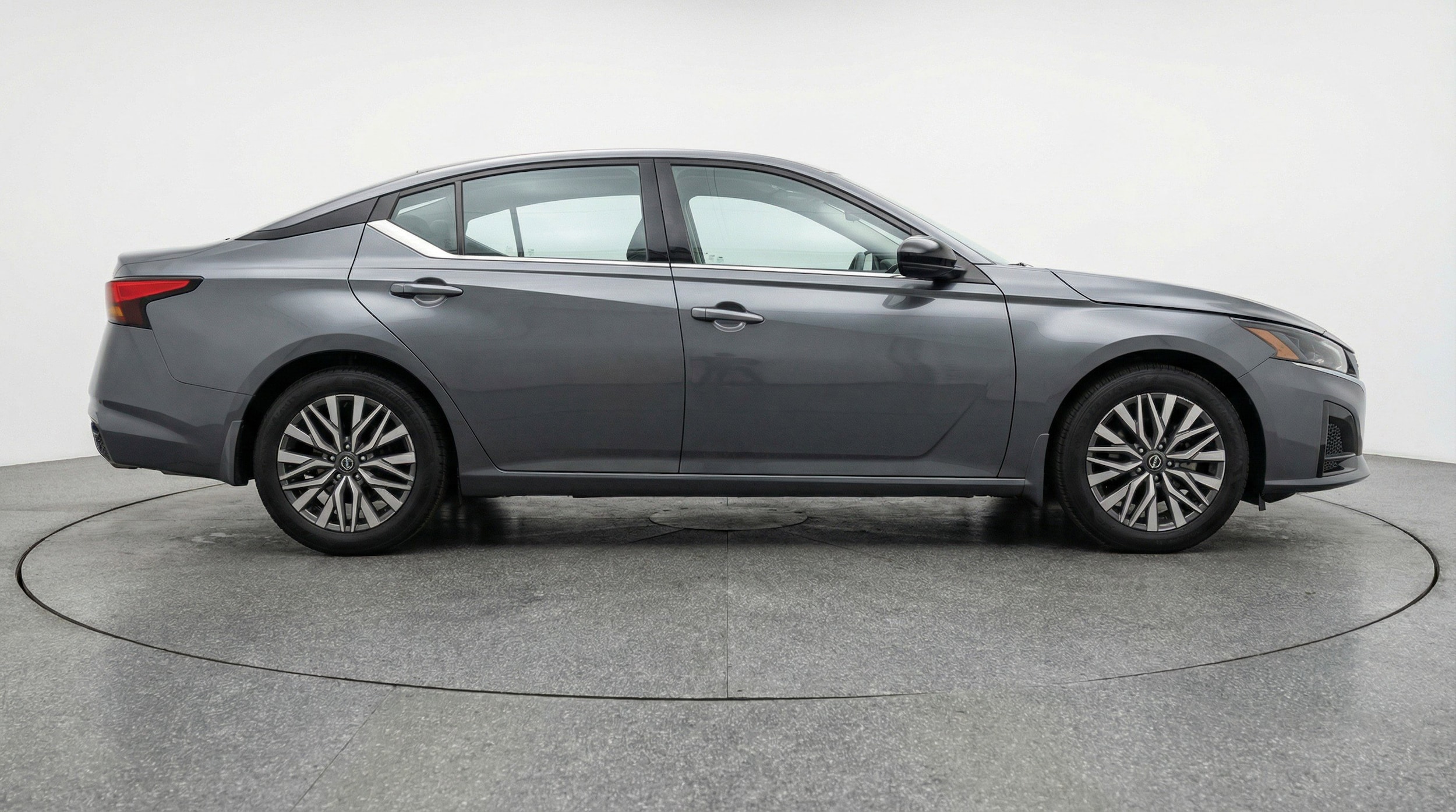 Thumbnail: 2025 Nissan Altima - 11