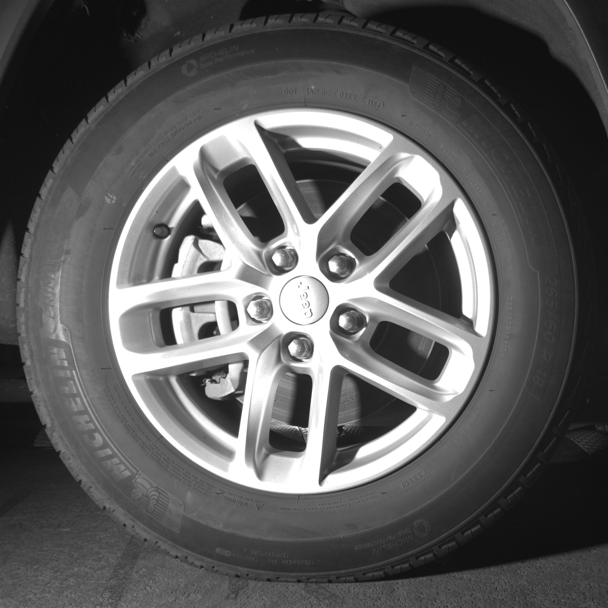 Thumbnail: 2023 Jeep Grand Cherokee - 10