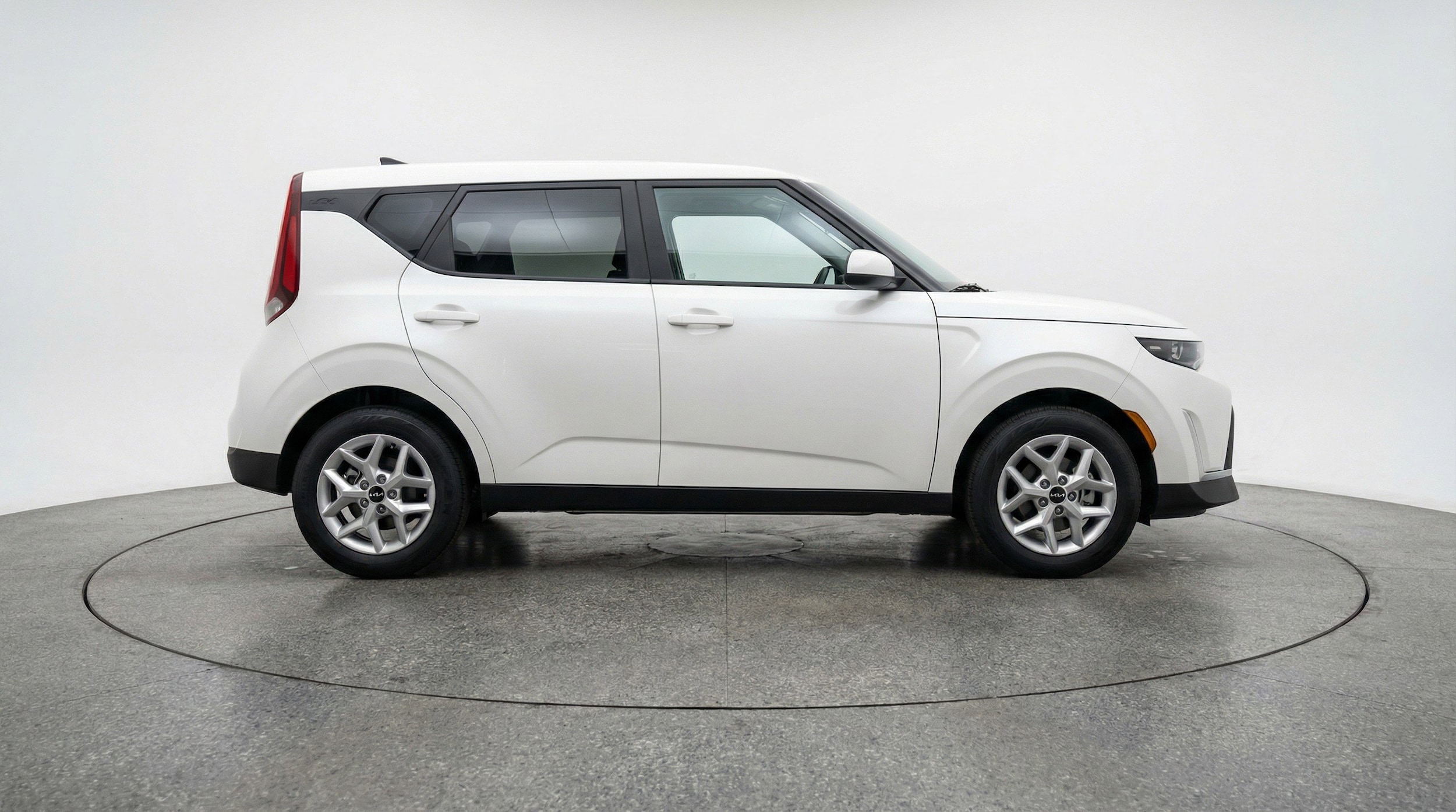 Thumbnail: 2025 Kia Soul - 11