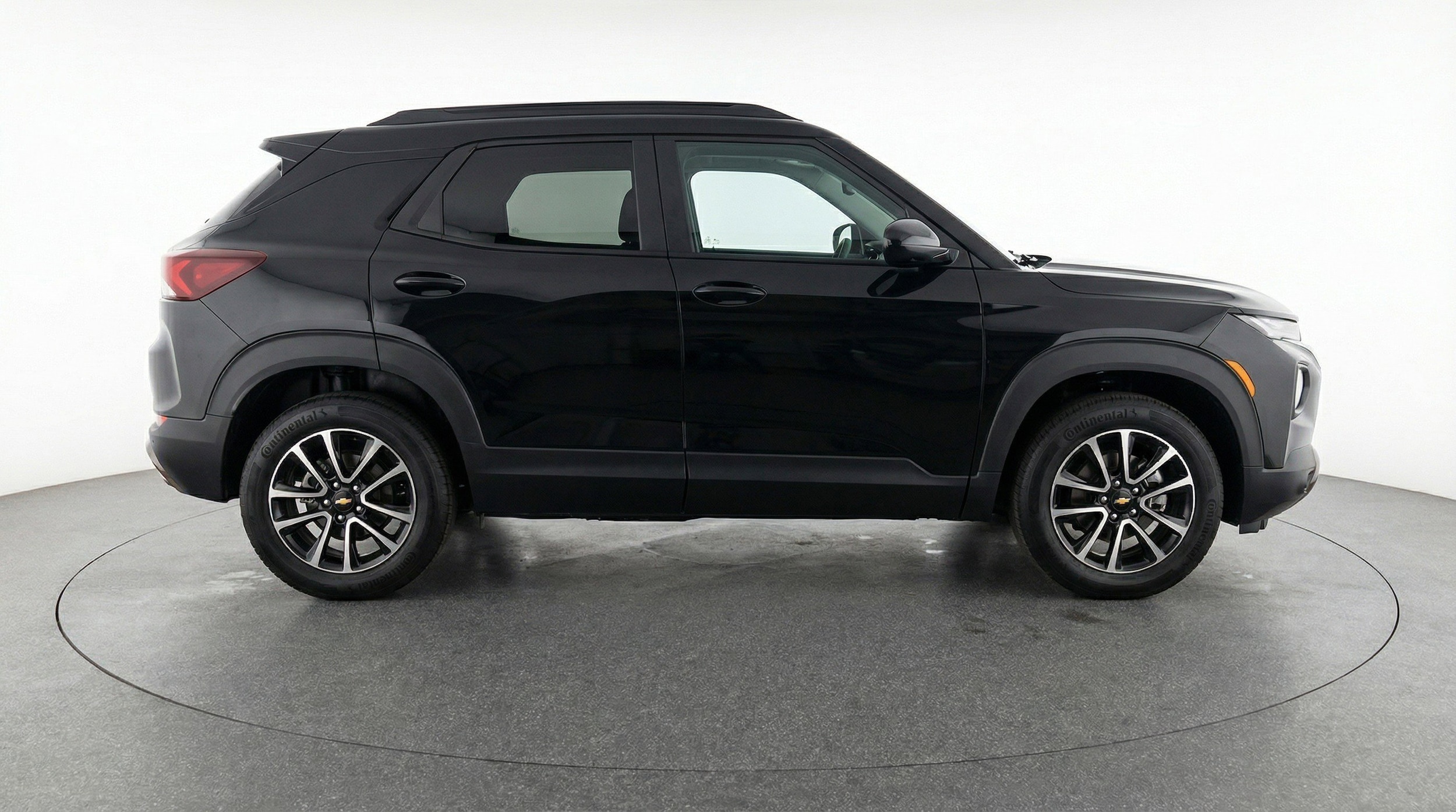 Thumbnail: 2025 Chevrolet TrailBlazer - 11