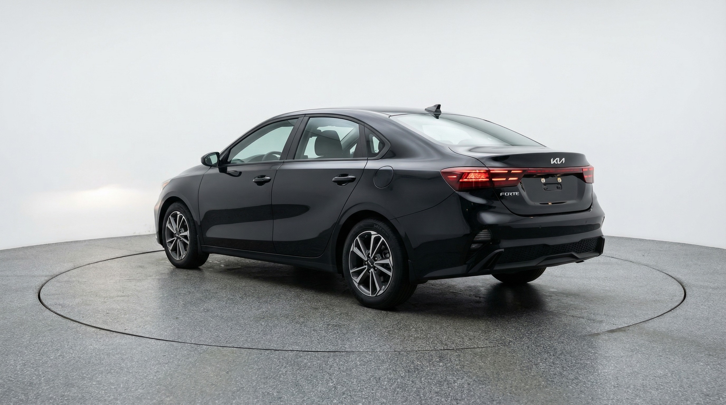 Thumbnail: 2024 Kia Forte - 5