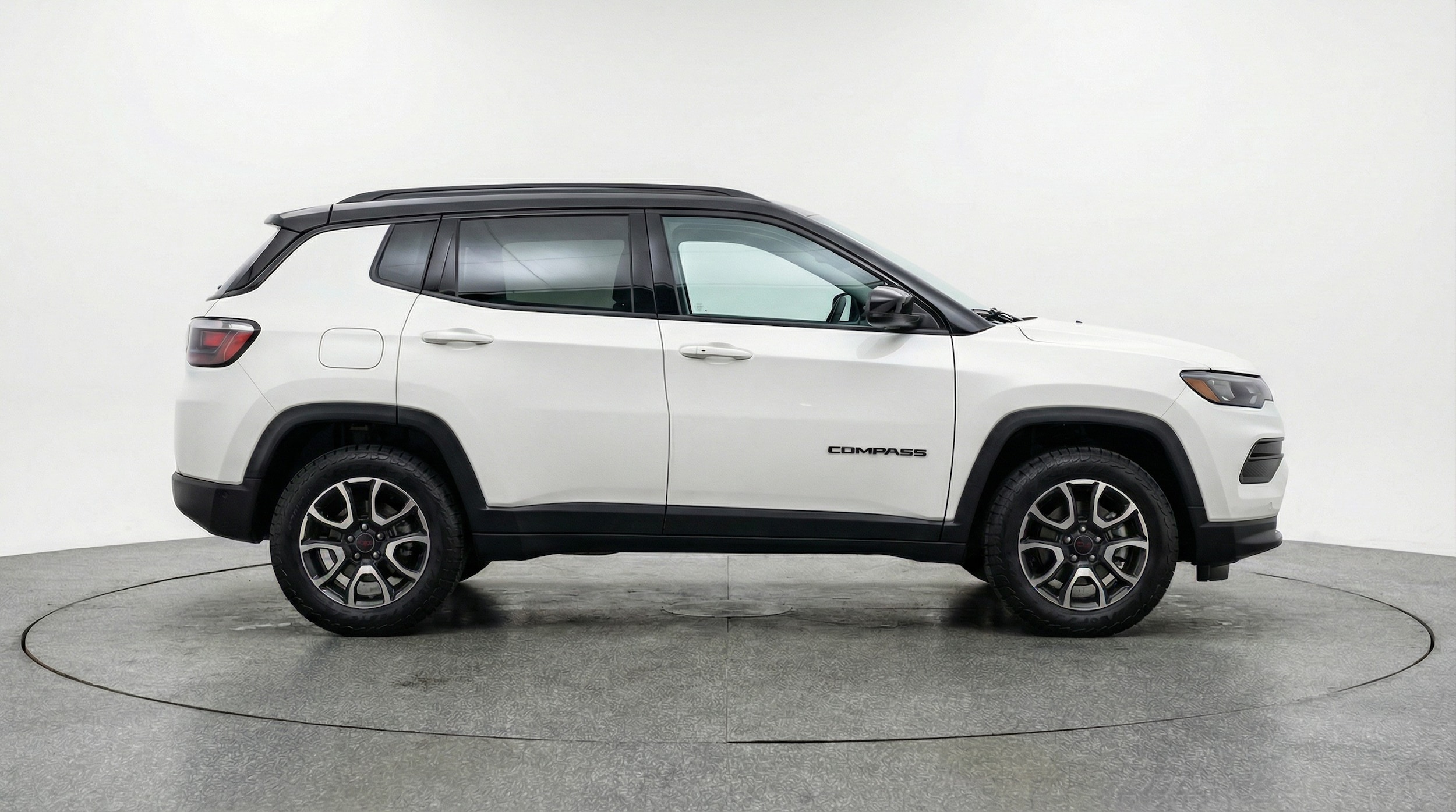 Thumbnail: 2025 Jeep Compass - 8