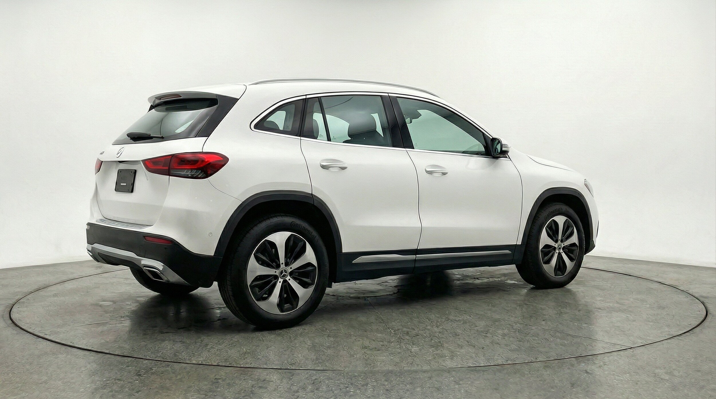 Thumbnail: 2025 Mercedes-Benz GLA - 9