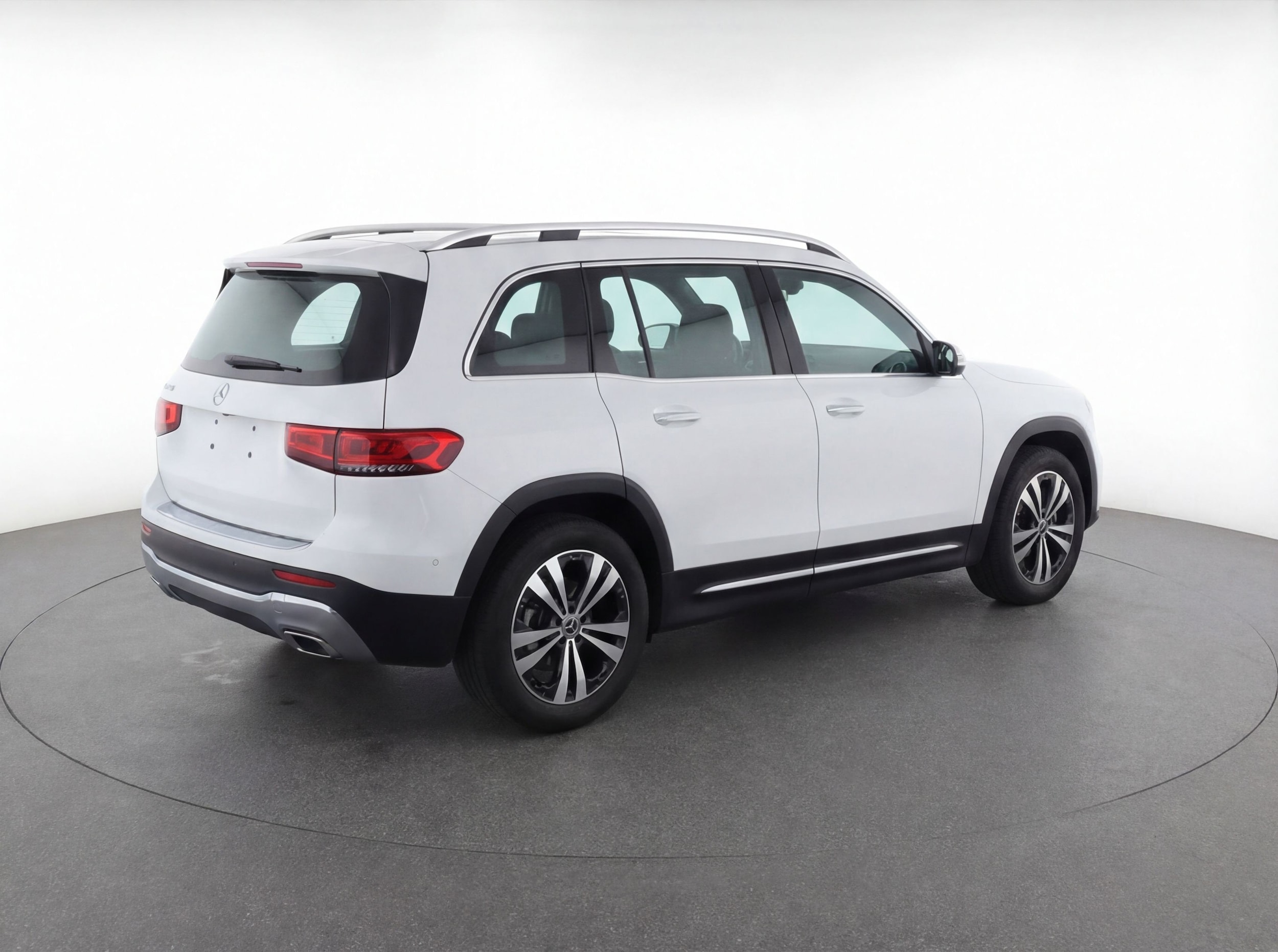 Thumbnail: 2024 Mercedes-Benz GLB - 9