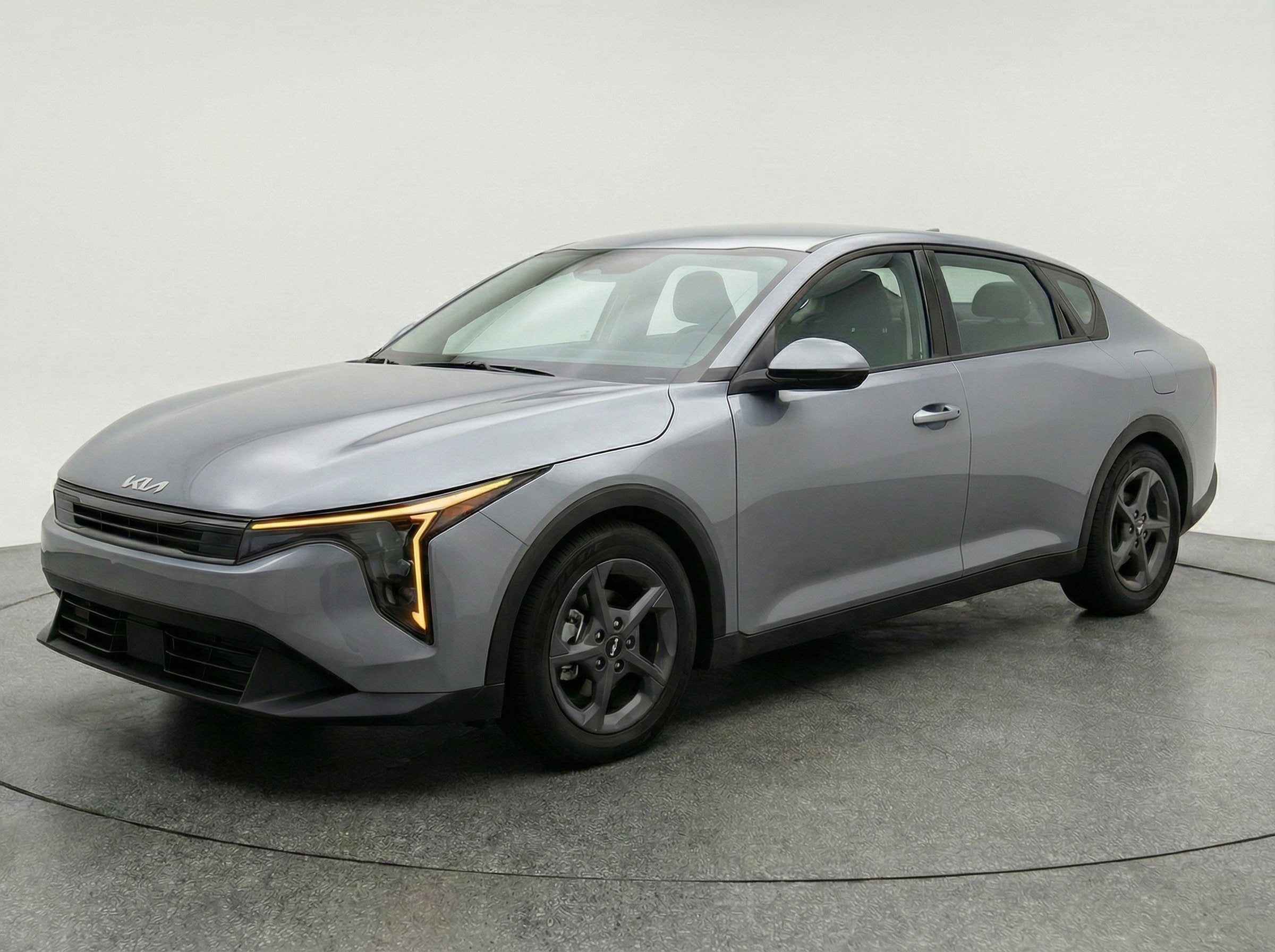 Thumbnail: 2025 Kia K4 - 3