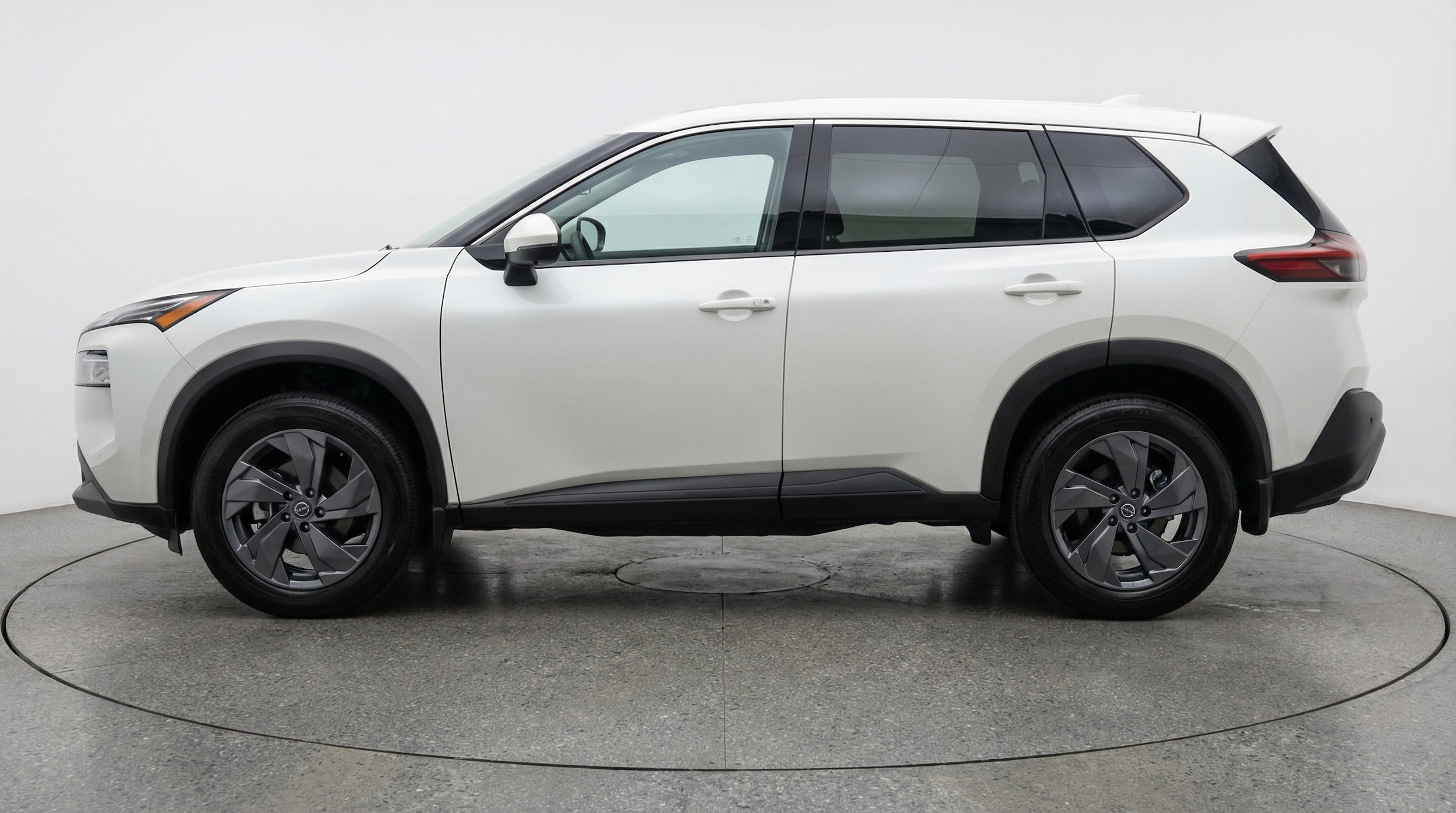 Thumbnail: 2025 Nissan Rogue - 4