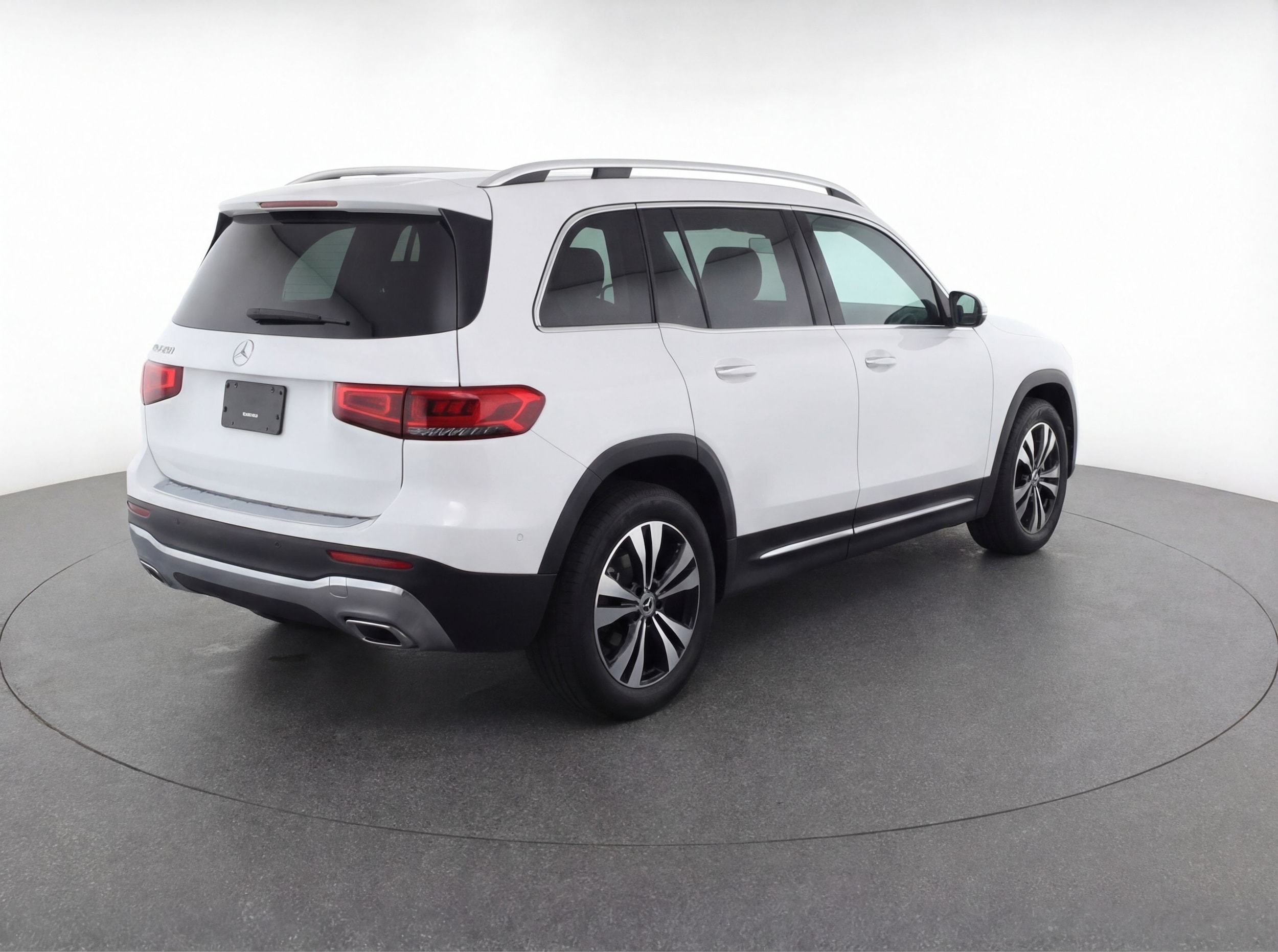 Thumbnail: 2024 Mercedes-Benz GLB - 9