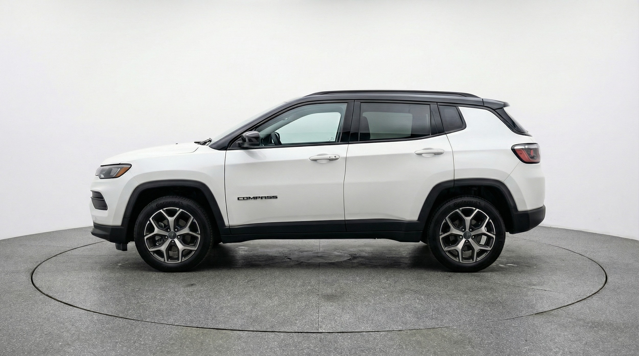 Thumbnail: 2025 Jeep Compass - 4