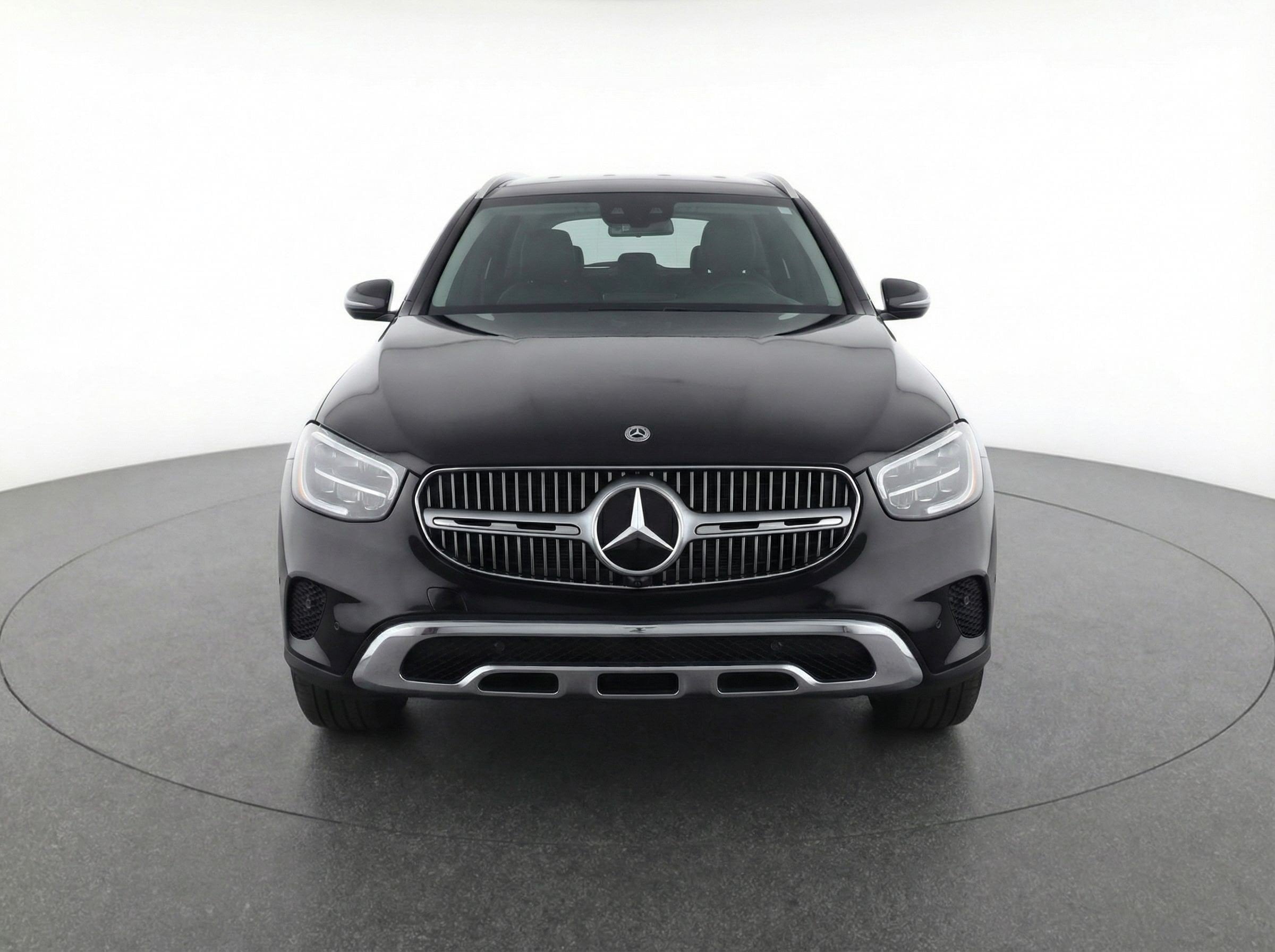 Thumbnail: 2024 Mercedes-Benz GLC - 2