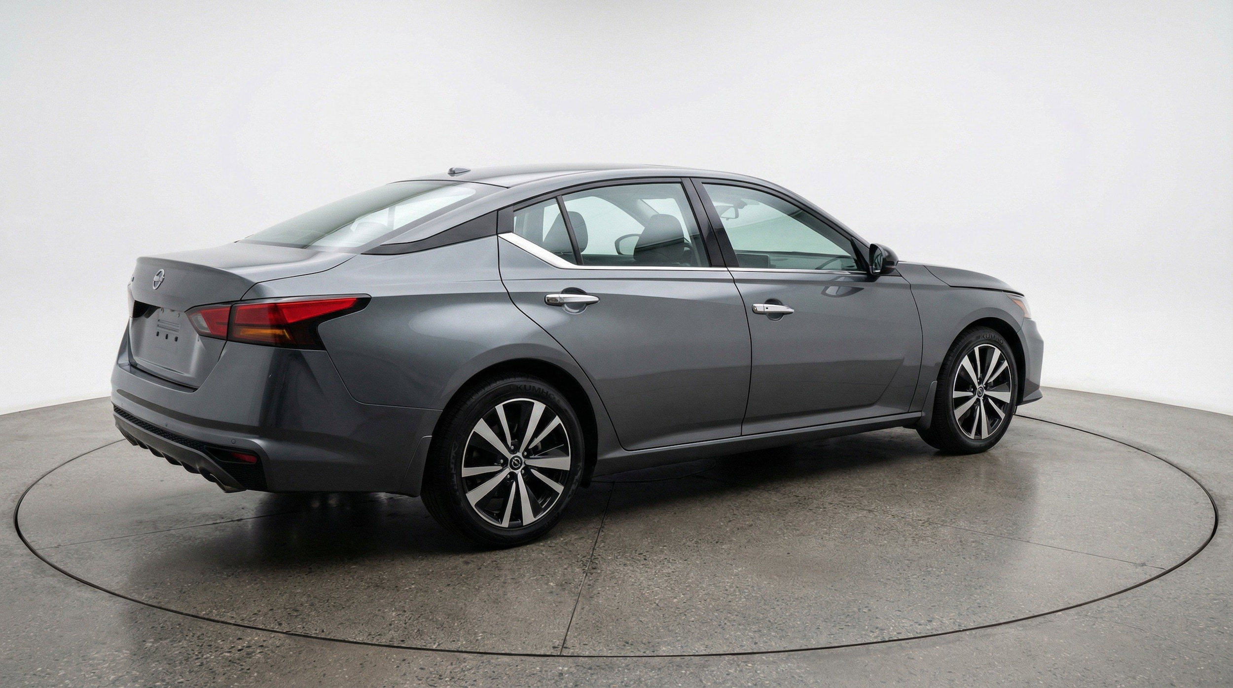 Thumbnail: 2025 Nissan Altima - 9