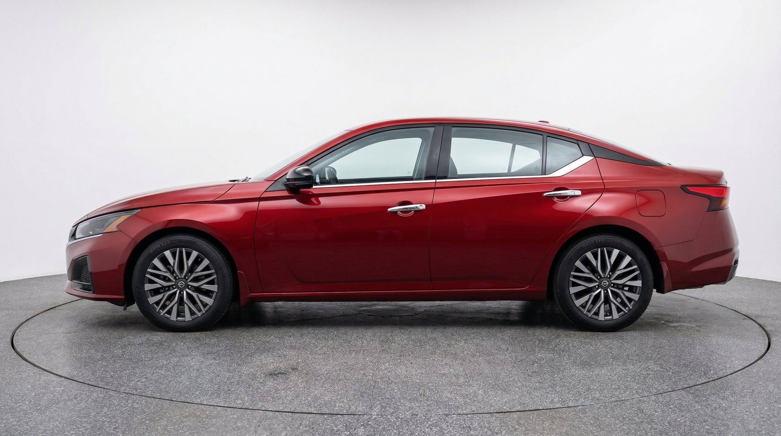 Thumbnail: 2025 Nissan Altima - 5