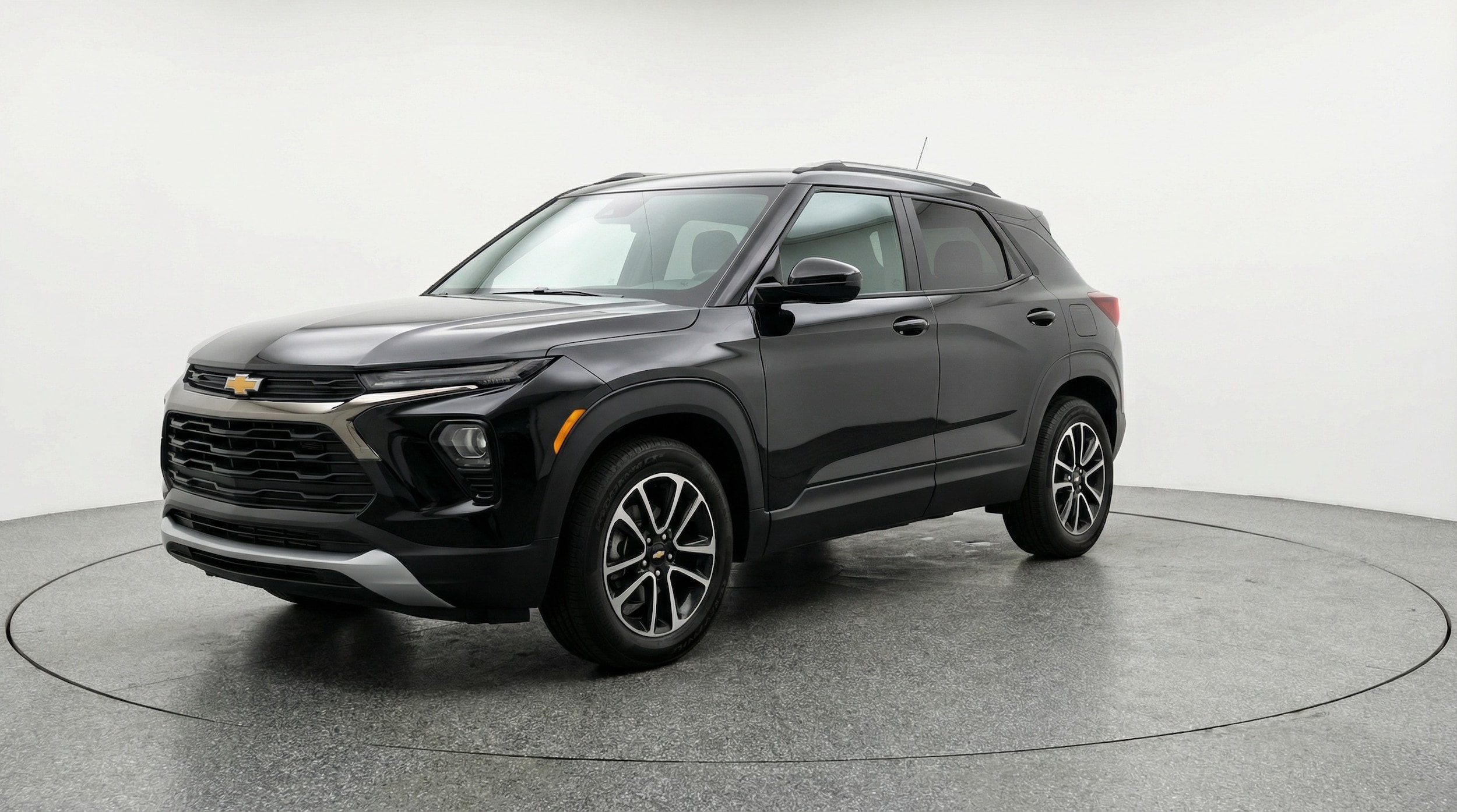 Thumbnail: 2025 Chevrolet TrailBlazer - 3