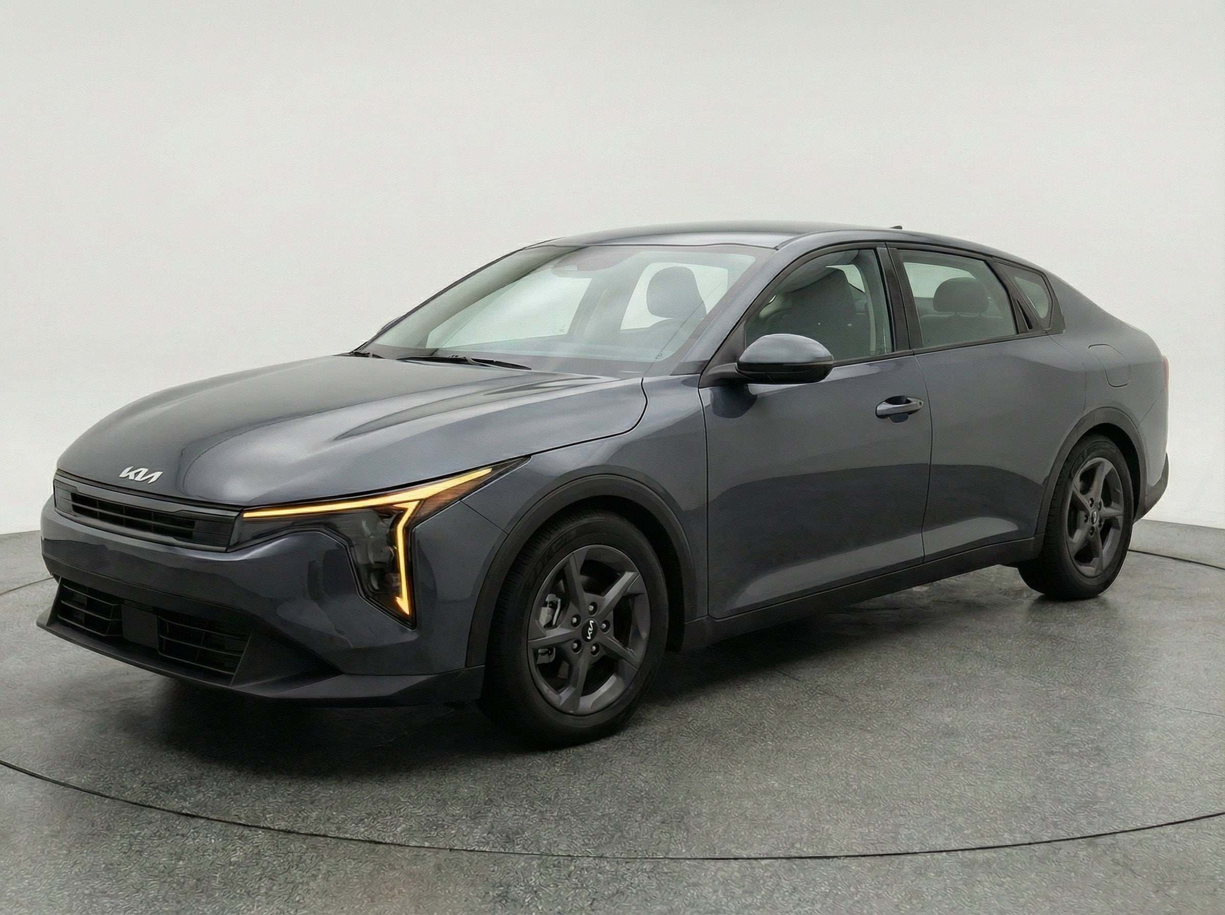Thumbnail: 2025 Kia K4 - 3