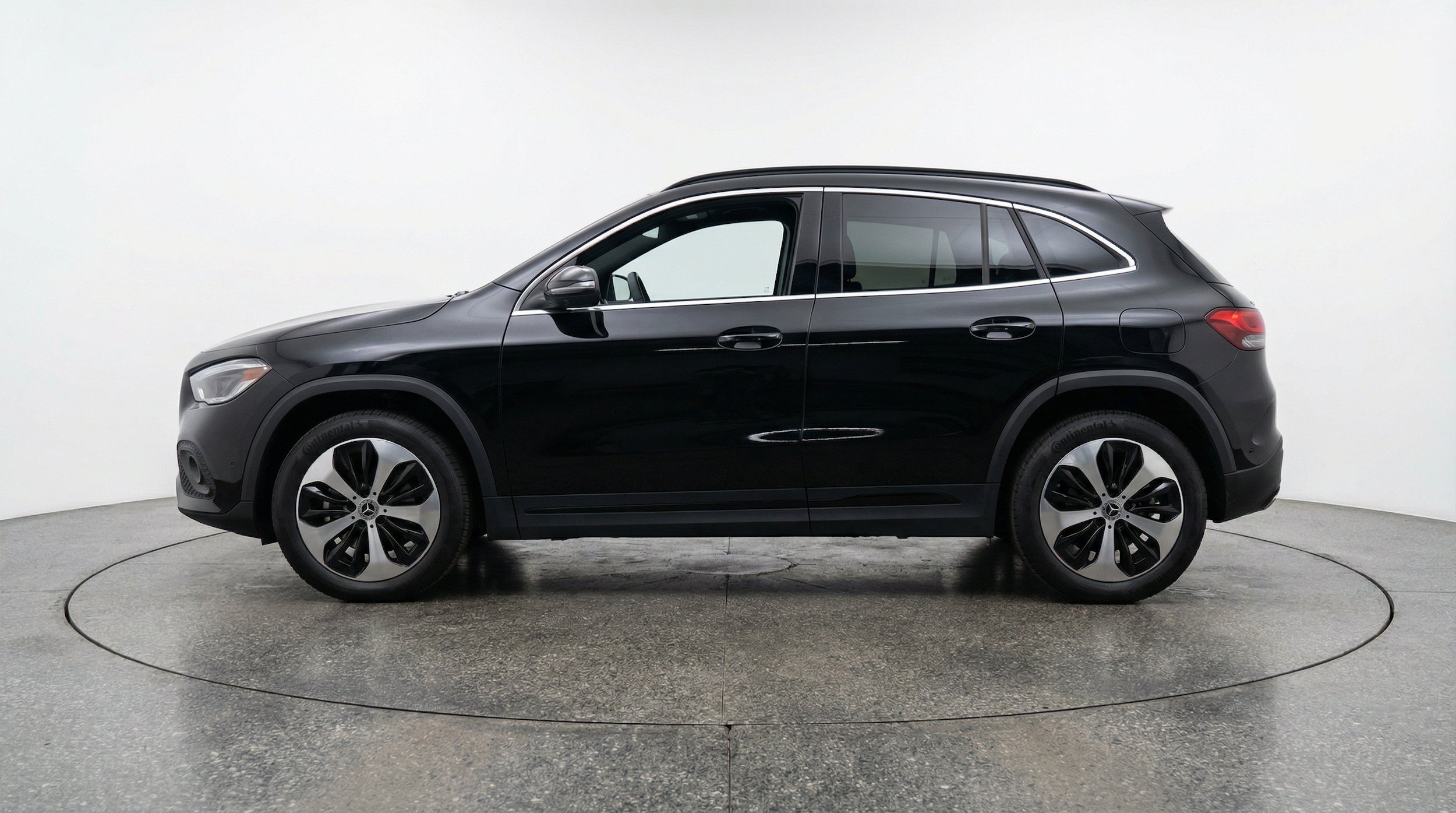 Thumbnail: 2025 Mercedes-Benz GLA - 5