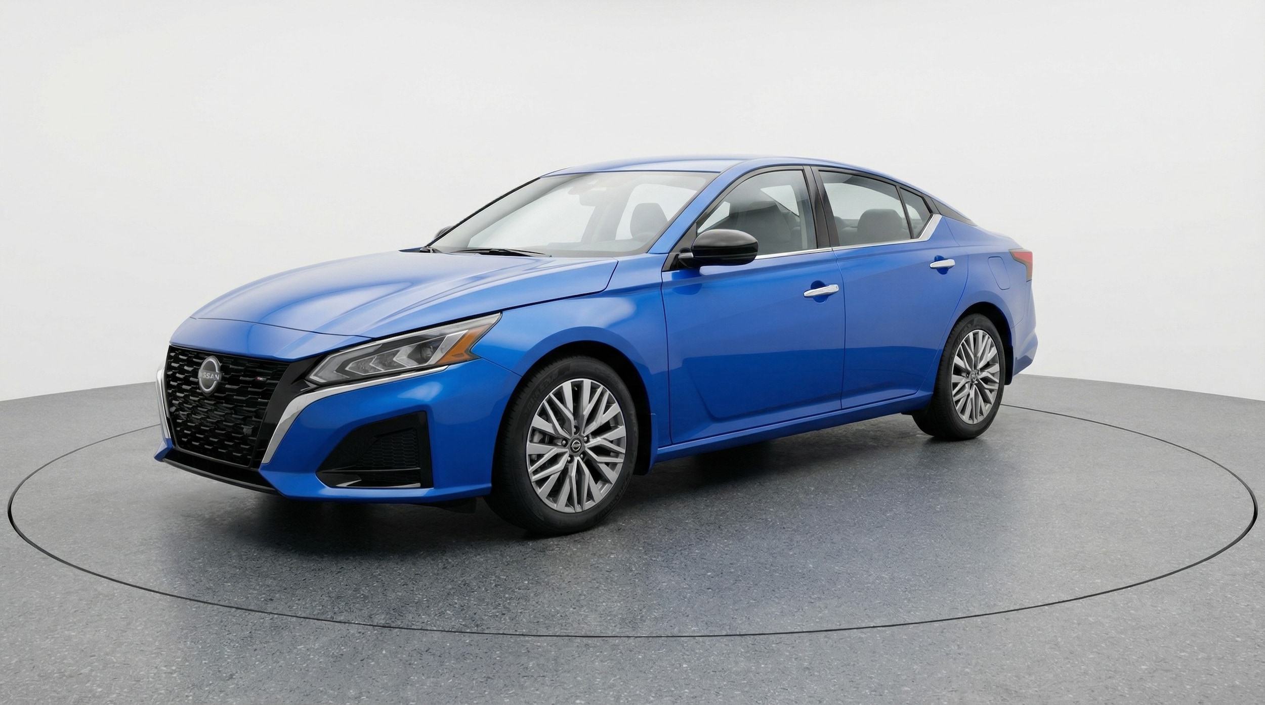 Thumbnail: 2025 Nissan Altima - 3