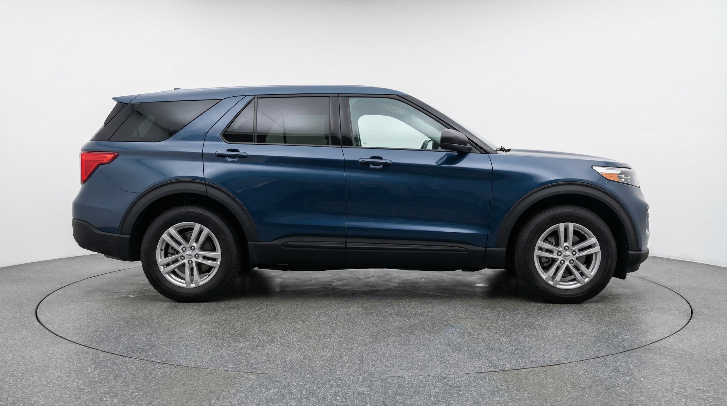 Thumbnail: 2024 Ford Explorer - 8