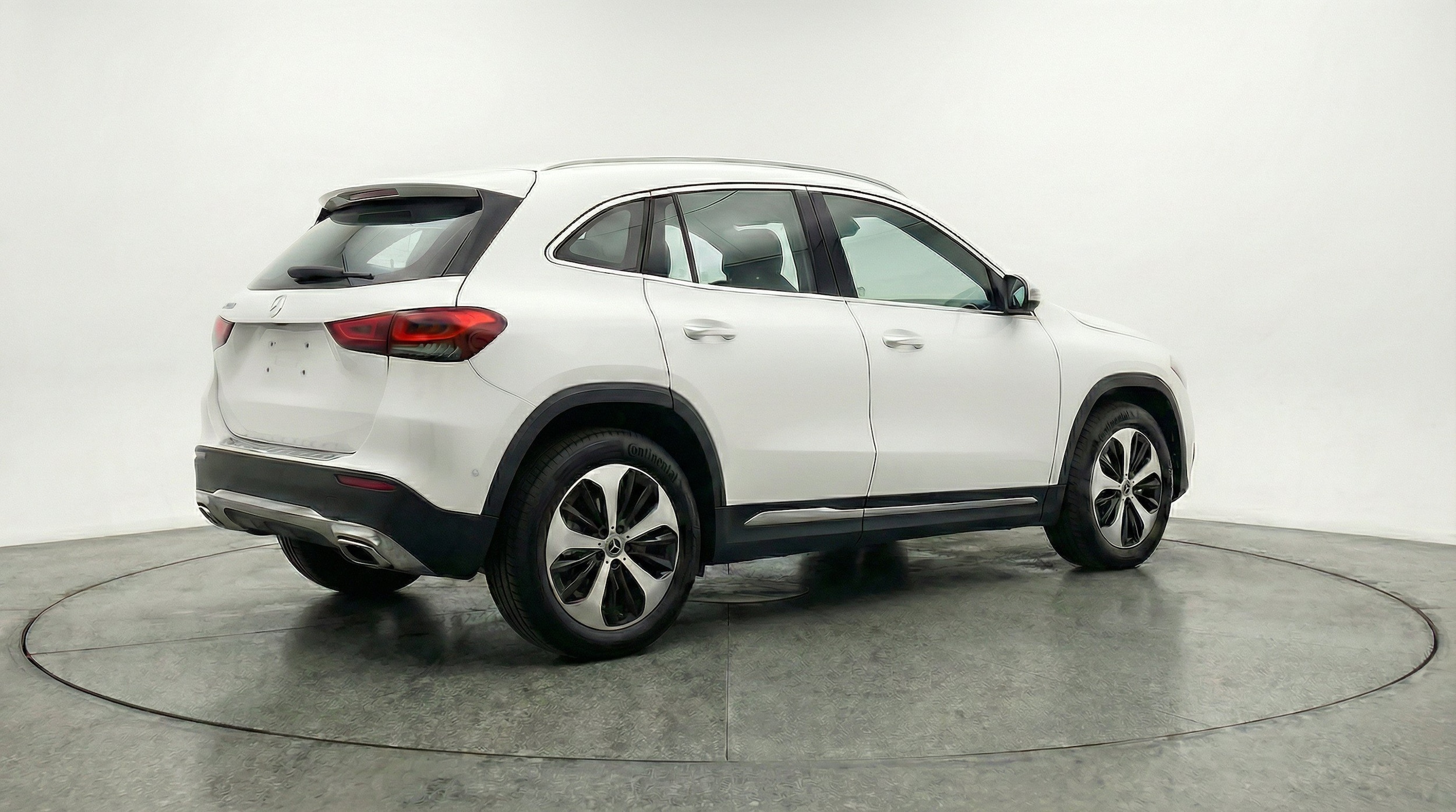 Thumbnail: 2025 Mercedes-Benz GLA - 9
