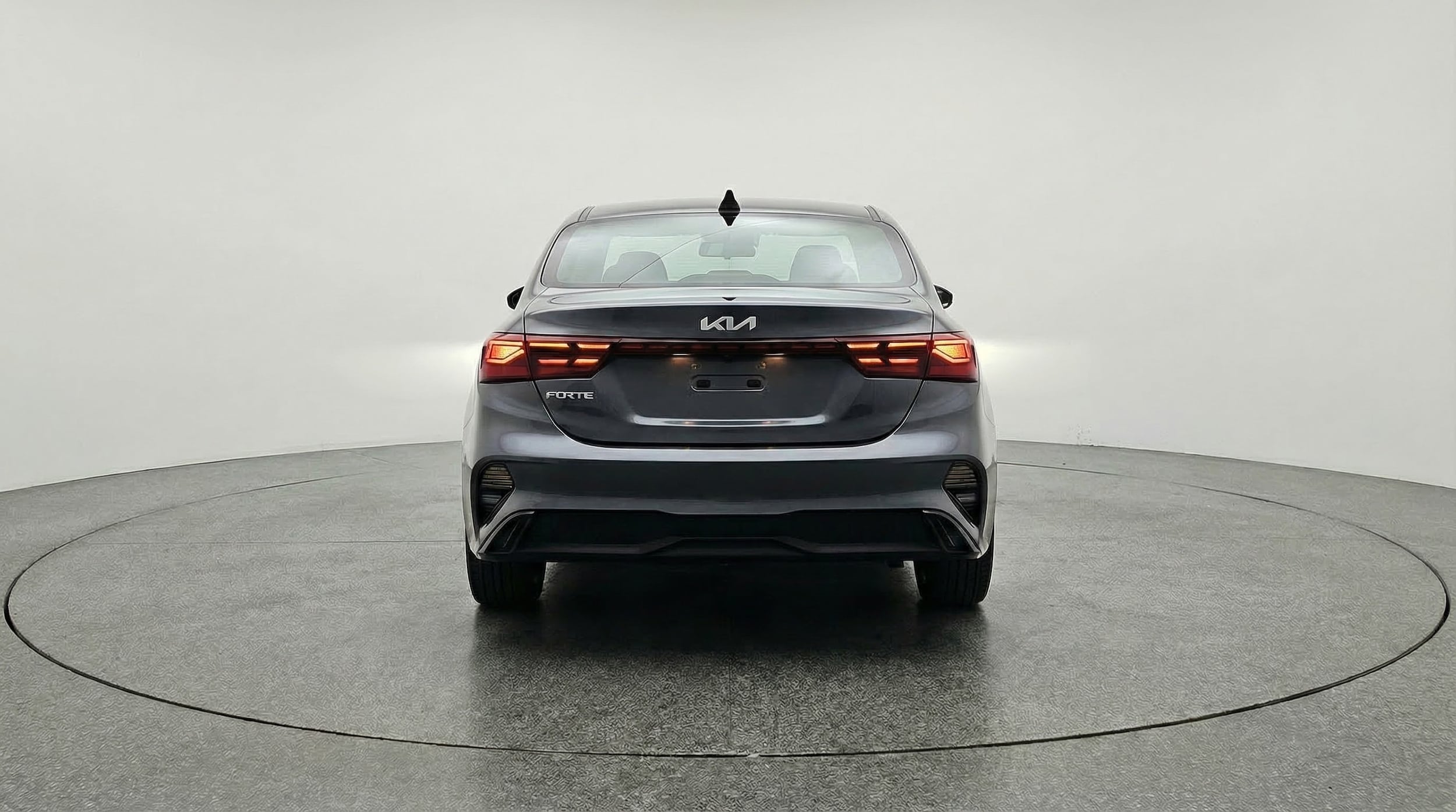 Thumbnail: 2024 Kia Forte - 6