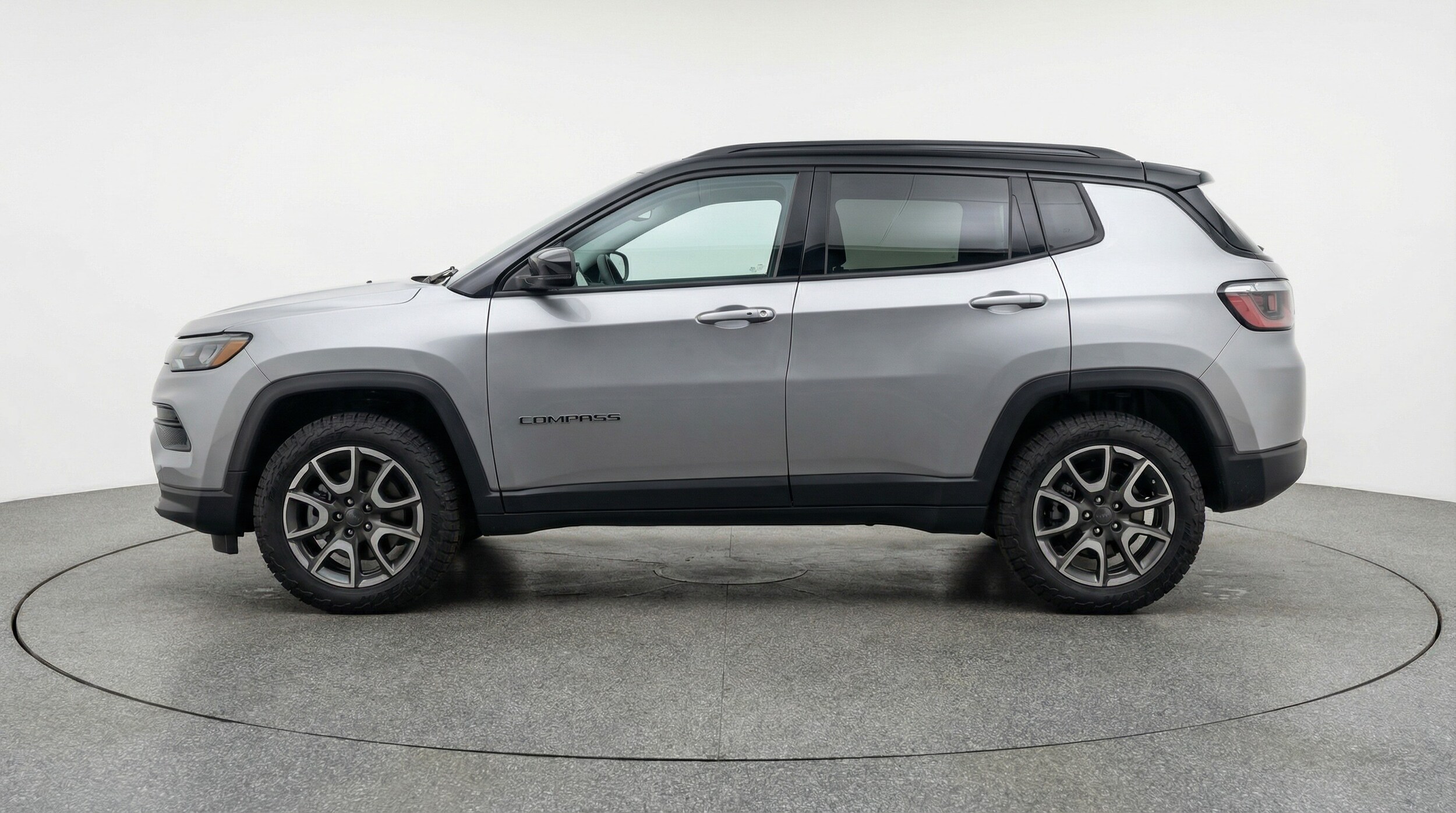 Thumbnail: 2025 Jeep Compass - 4