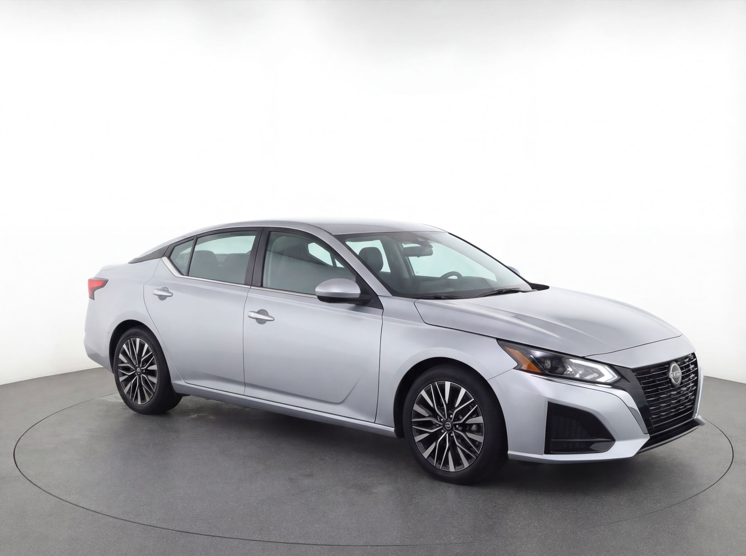 2023 Nissan Altima SV