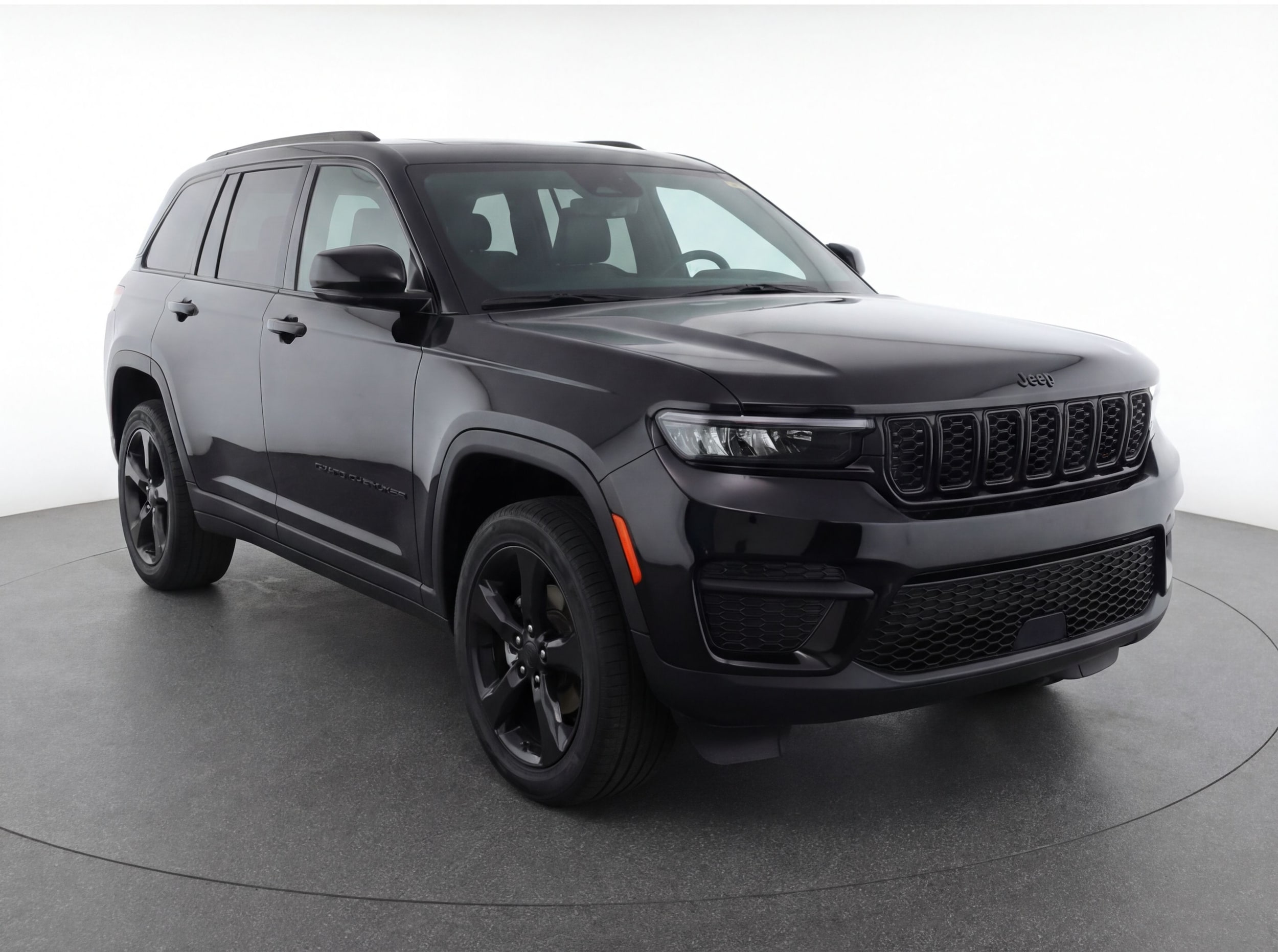 Thumbnail: 2023 Jeep Grand Cherokee - 1