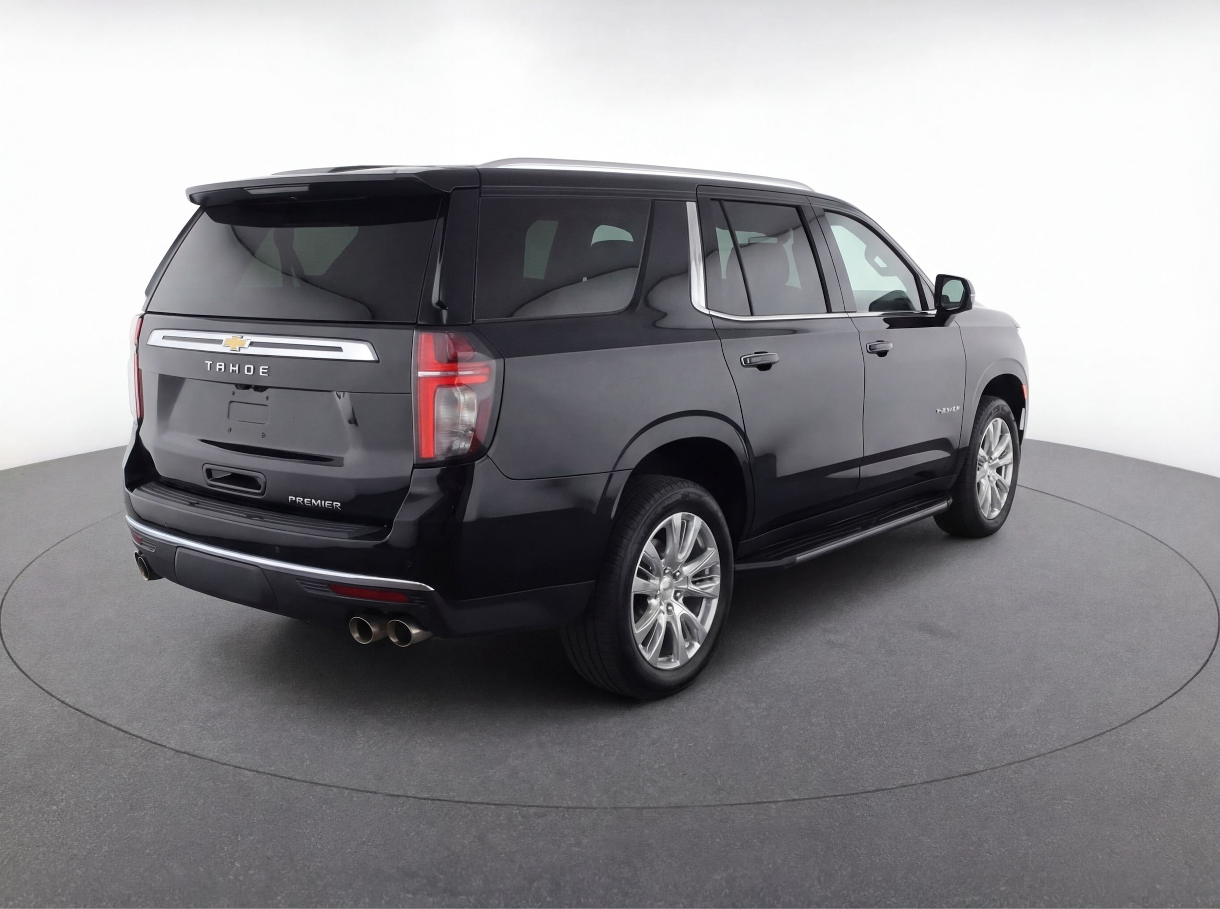Thumbnail: 2023 Chevrolet Tahoe - 9