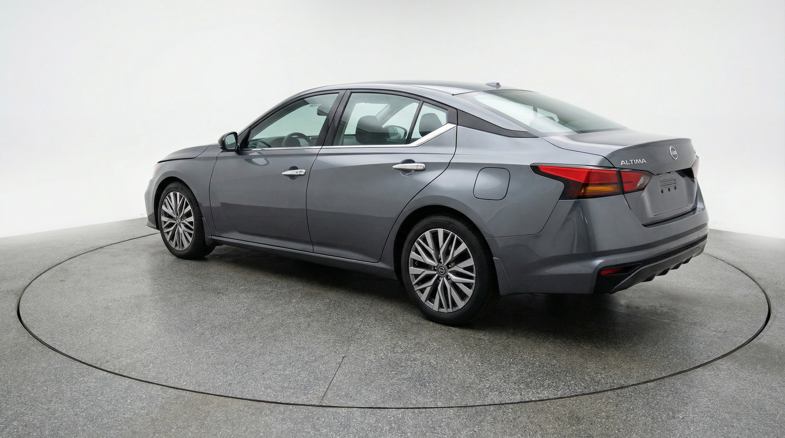 Thumbnail: 2025 Nissan Altima - 6