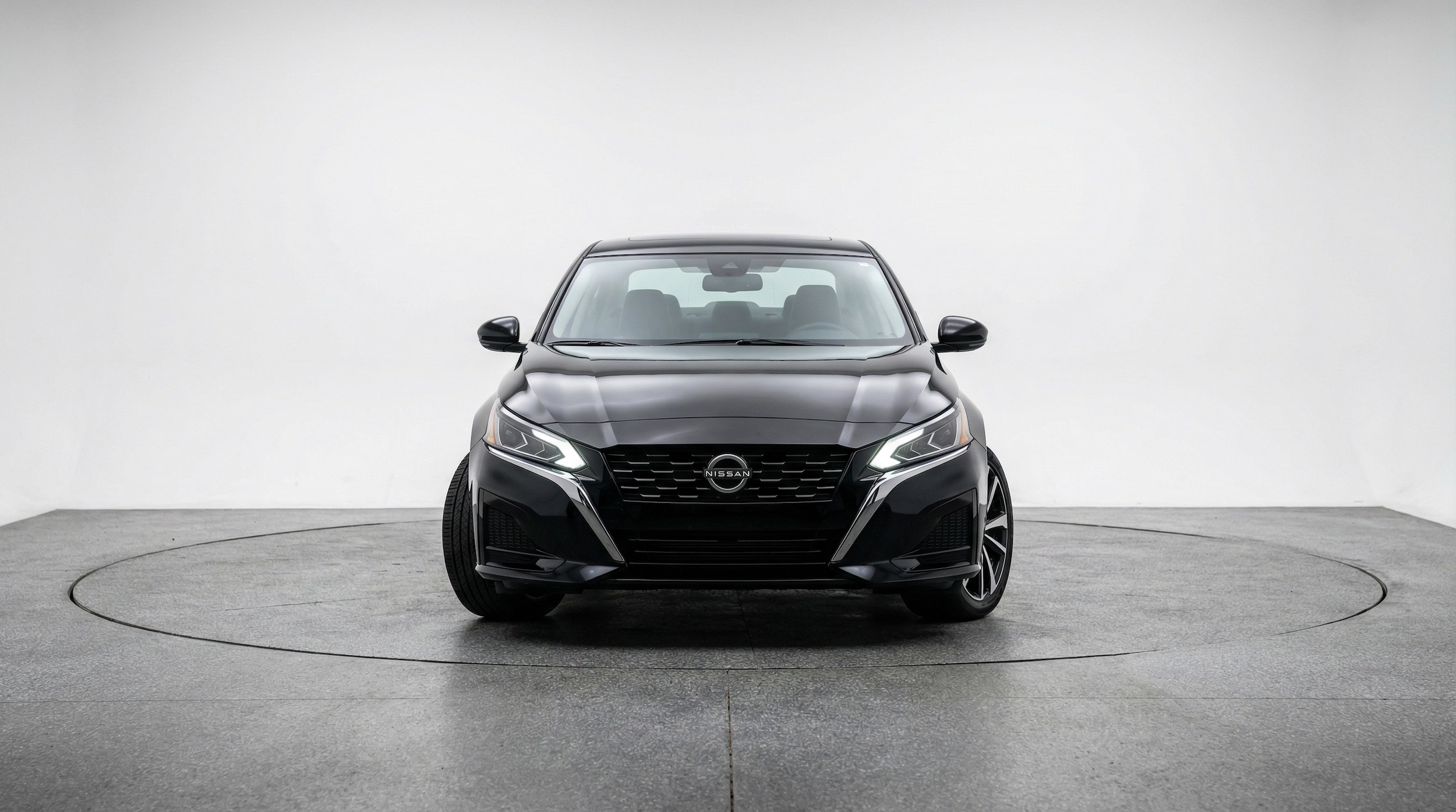 Thumbnail: 2025 Nissan Altima - 2