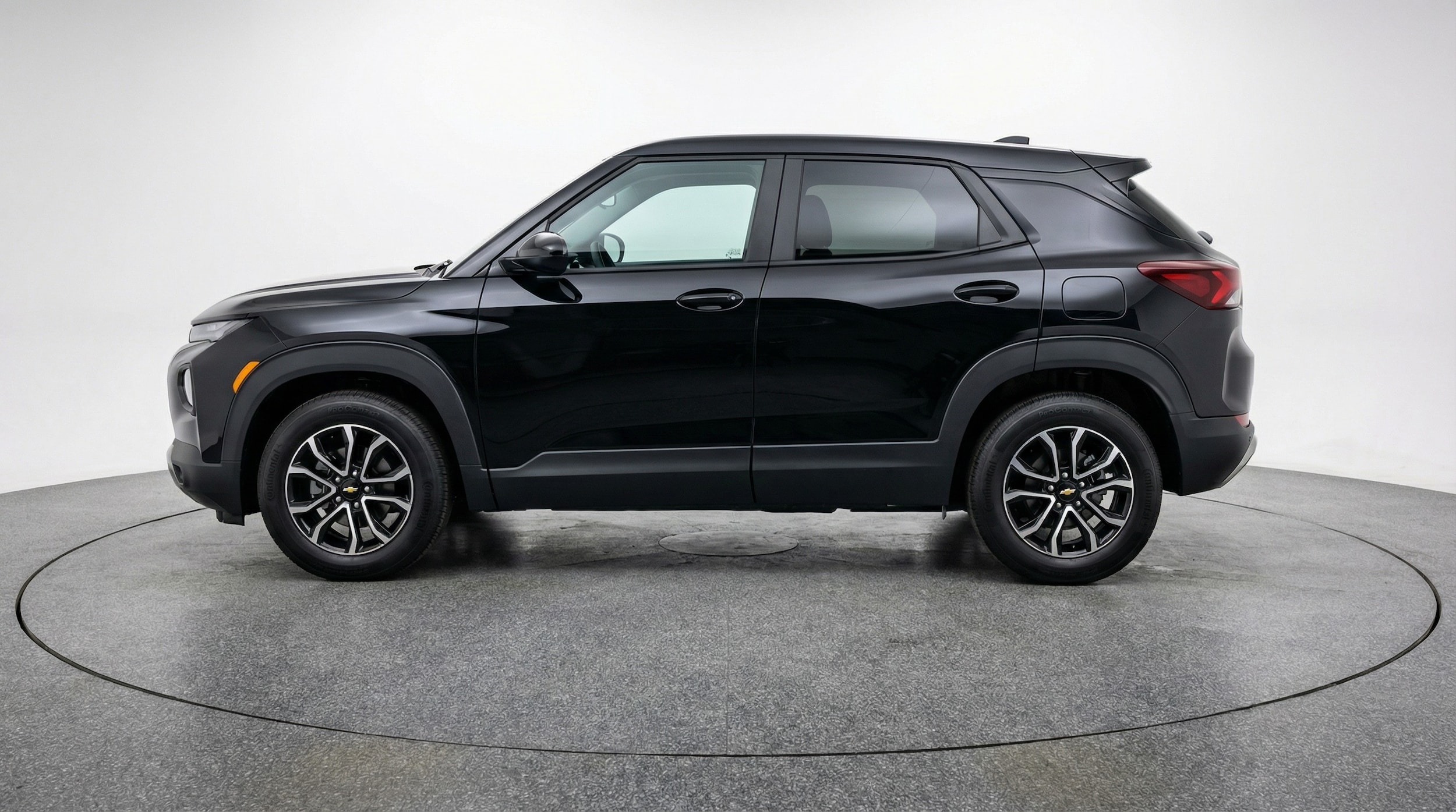 Thumbnail: 2025 Chevrolet TrailBlazer - 4