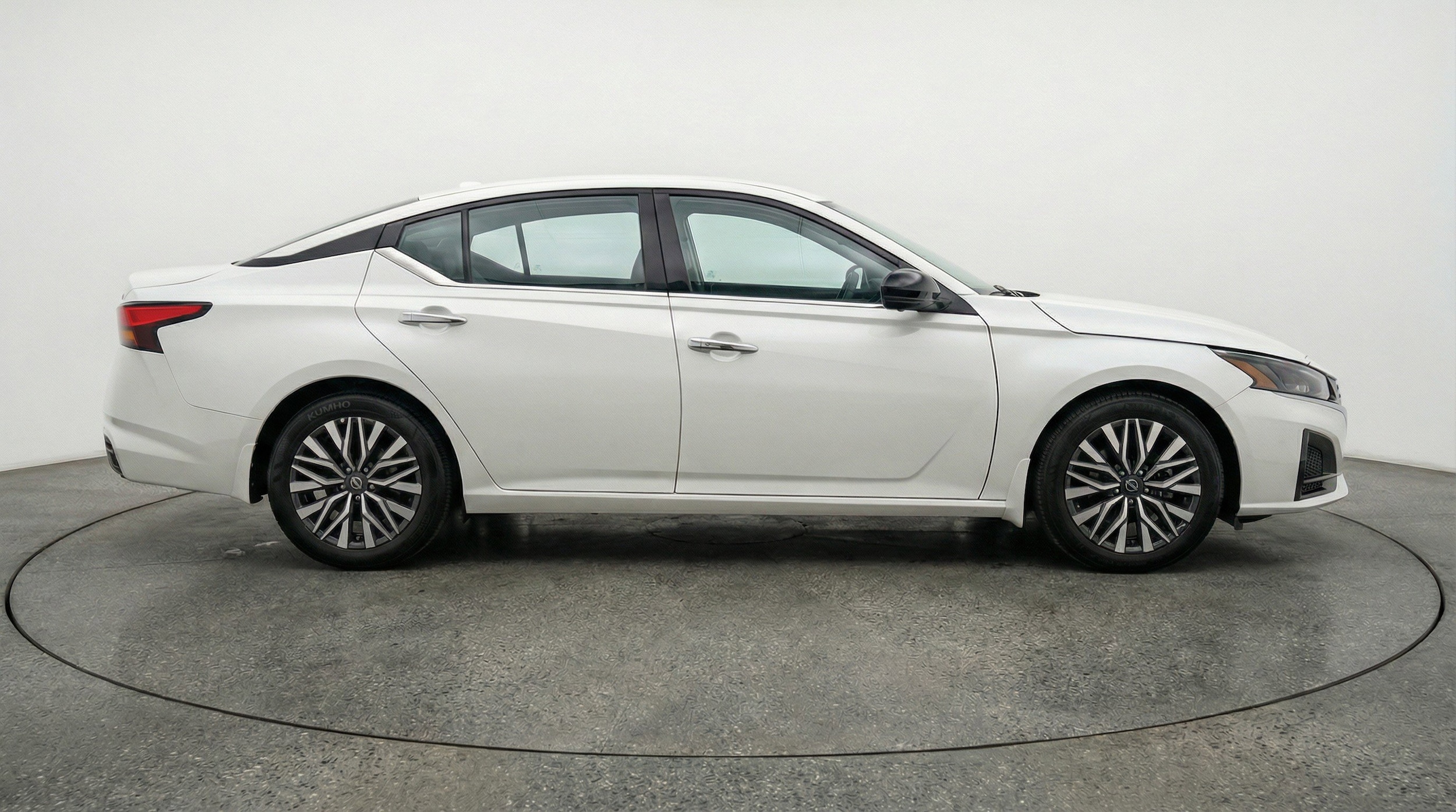 Thumbnail: 2025 Nissan Altima - 11