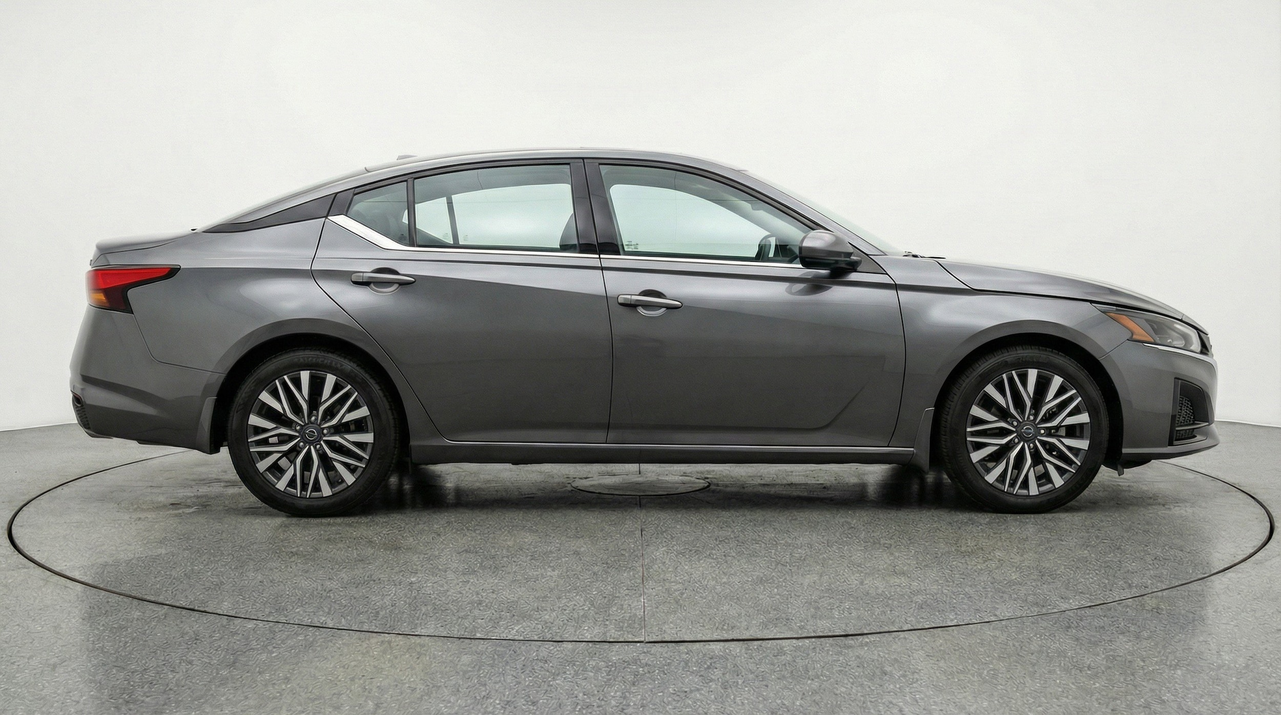 Thumbnail: 2025 Nissan Altima - 11