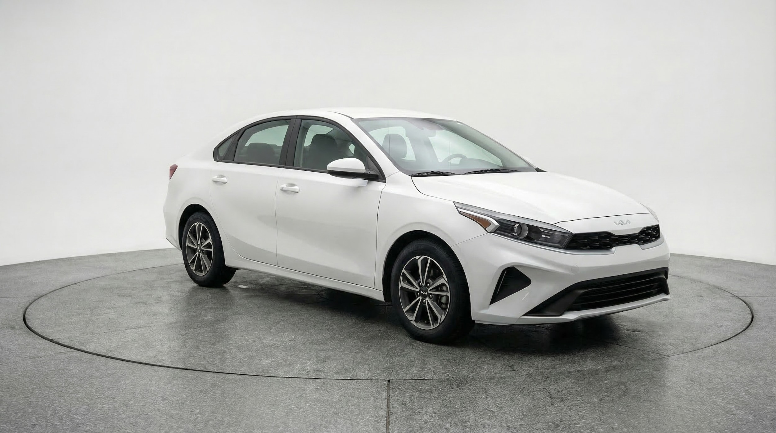 Thumbnail: 2024 Kia Forte - 1