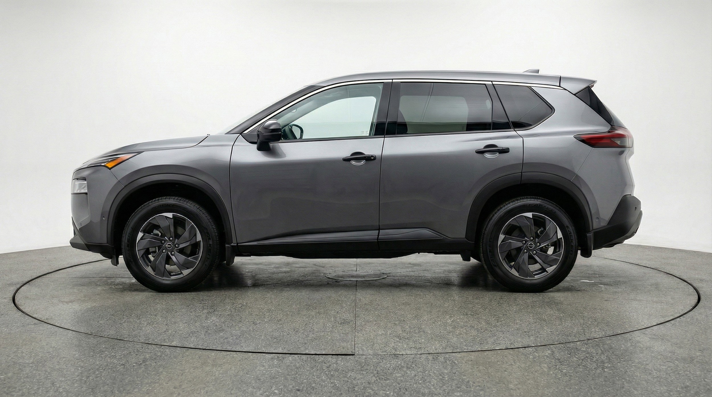 Thumbnail: 2025 Nissan Rogue - 5