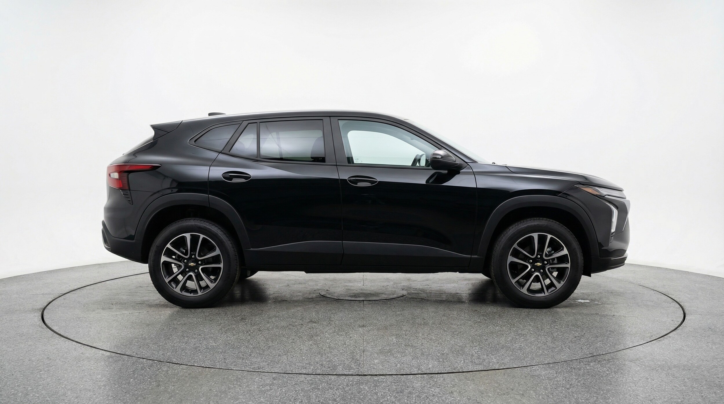 Thumbnail: 2025 Chevrolet TrailBlazer - 8