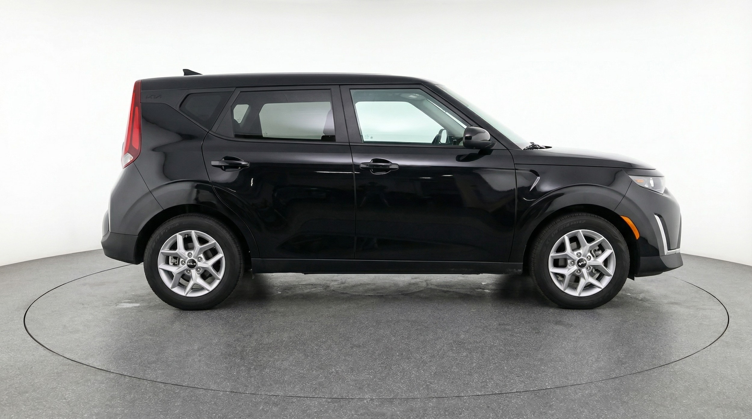 Thumbnail: 2025 Kia Soul - 8