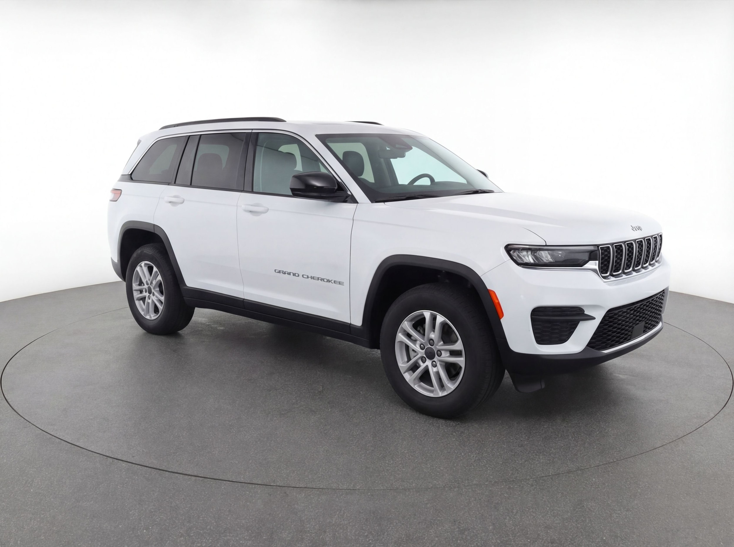 Thumbnail: 2023 Jeep Grand Cherokee - 1